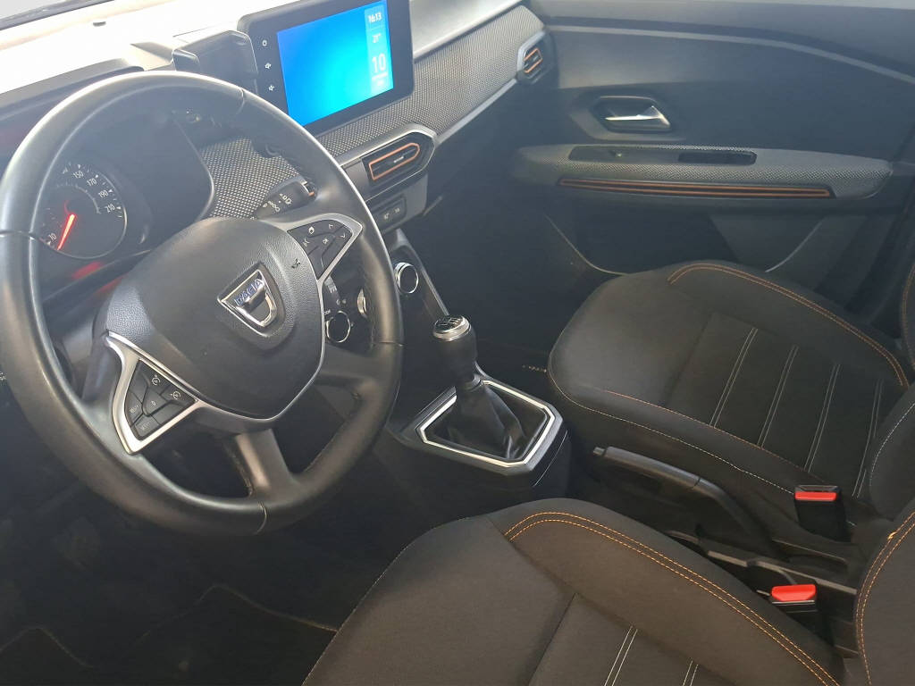 DACIA Sandero 1.0 TCe Stepway Comfort-image-4