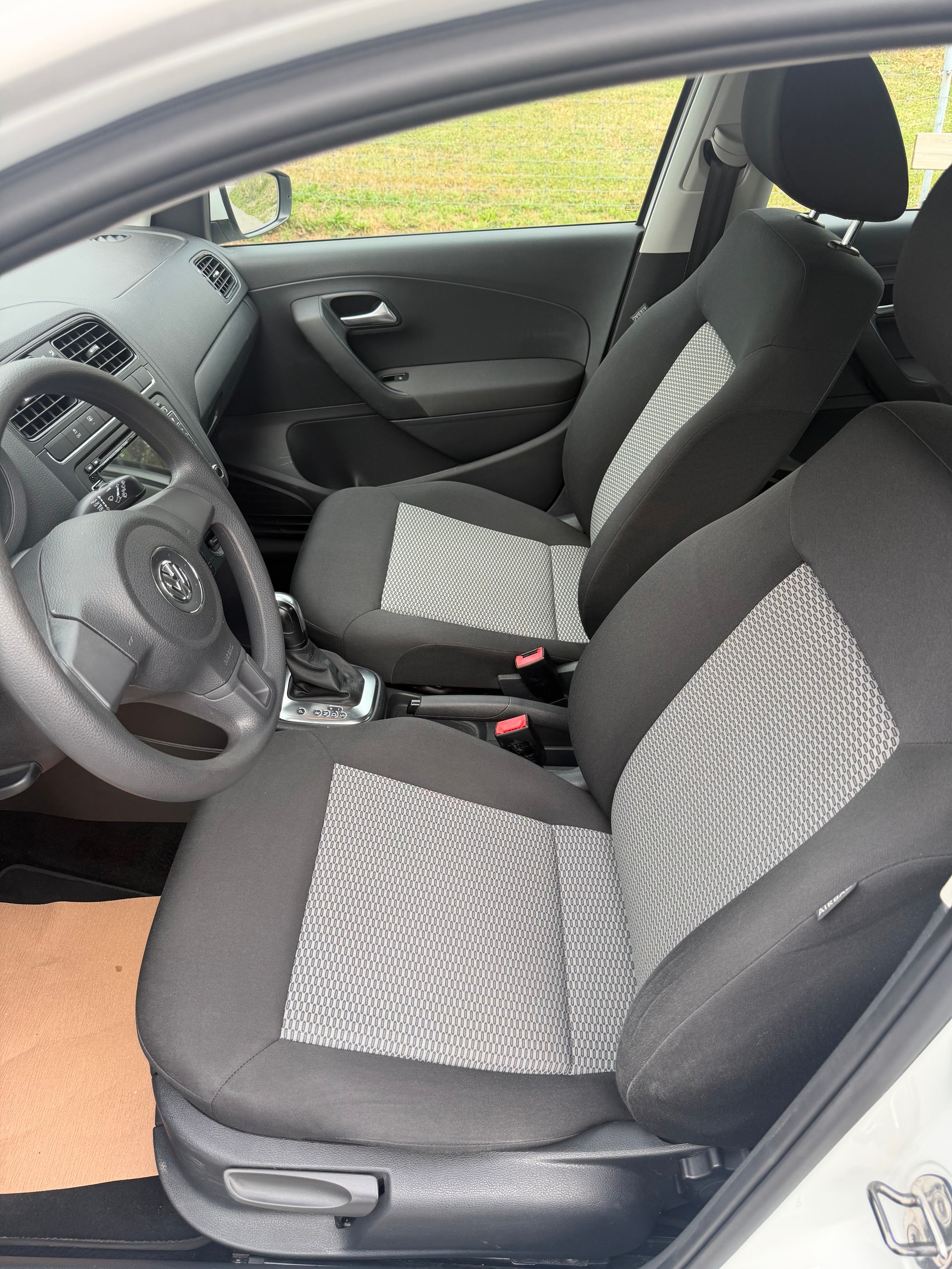 VW Polo 1.2 TSI BMT Comfortline-image-5