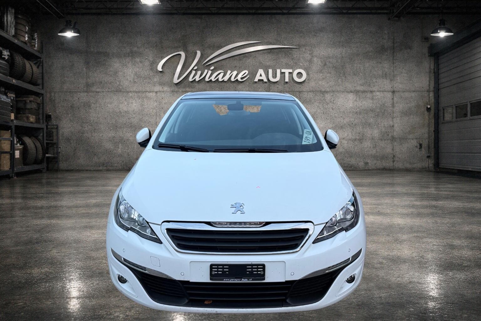PEUGEOT 308 1.2 THP Allure Automatic-image-2