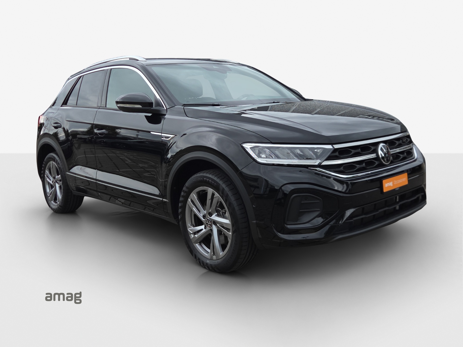 VW T-Roc 2.0 TSI R-Line DSG 4Motion-image-5