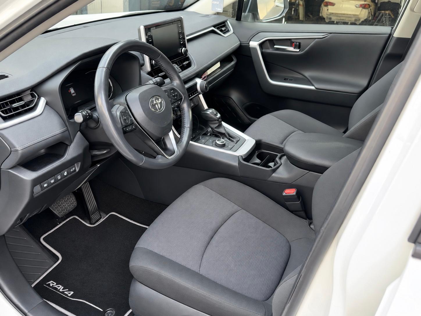 TOYOTA RAV-4 2.5 HSD Trend e-CVT 4WD-image-9