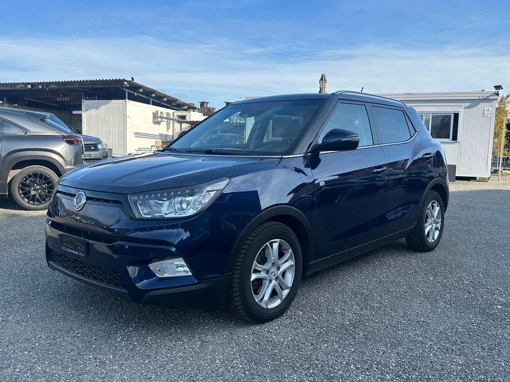 KGM-SsangYong Tivoli 1.6 eXDi Sapphire 4WD Automatic-image-0