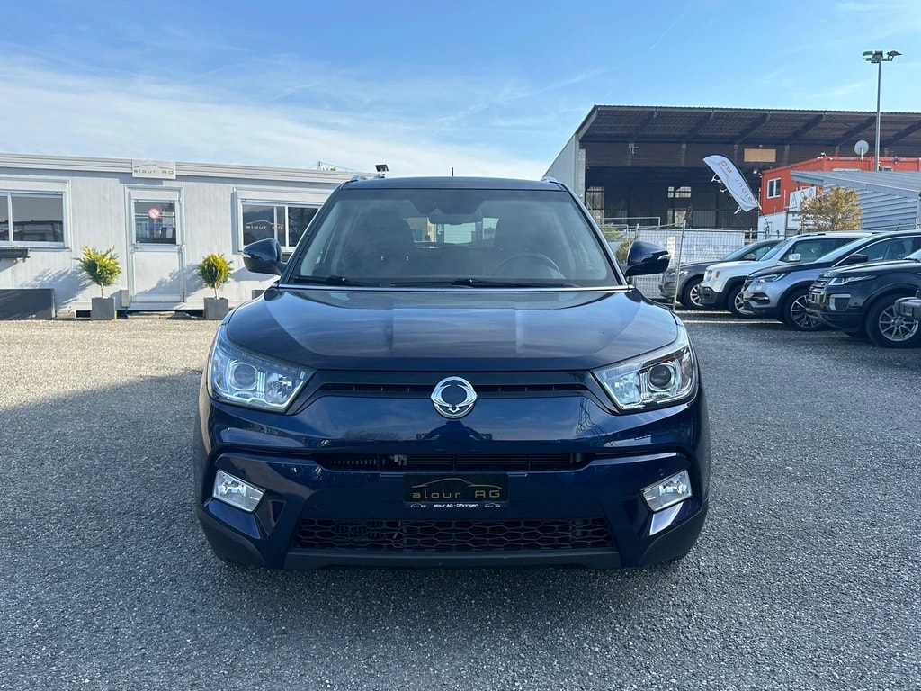 KGM-SsangYong Tivoli 1.6 eXDi Sapphire 4WD Automatic-image-5