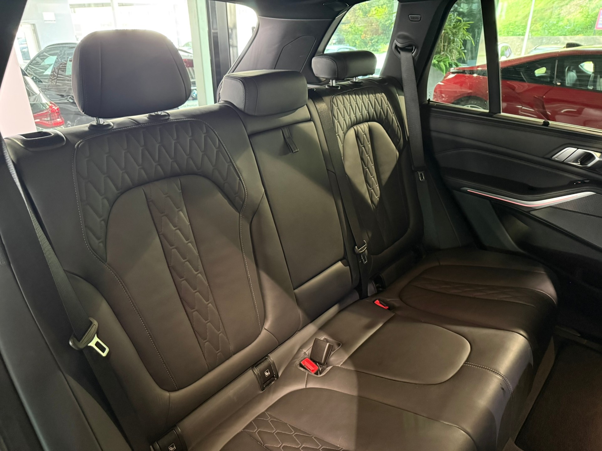 BMW X5 xDrive 48V 30d M Sport Steptronic-image-22