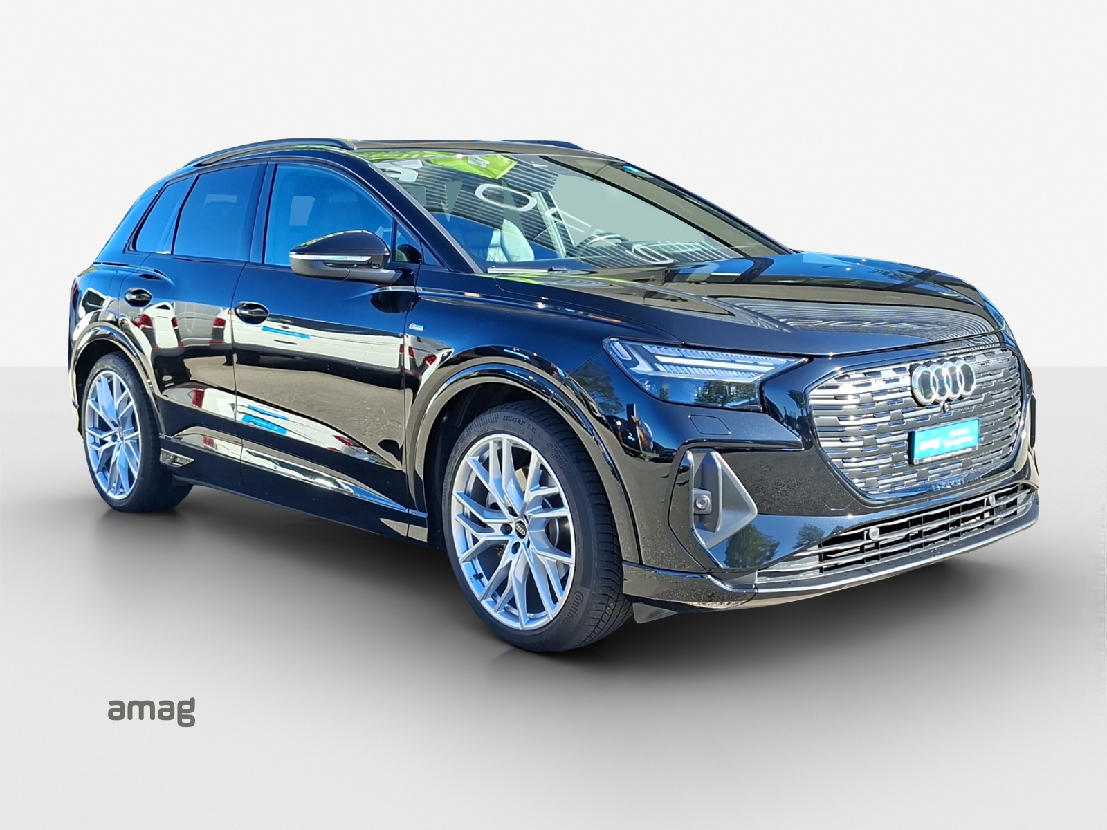 AUDI Q4 e-tron 40-image-6