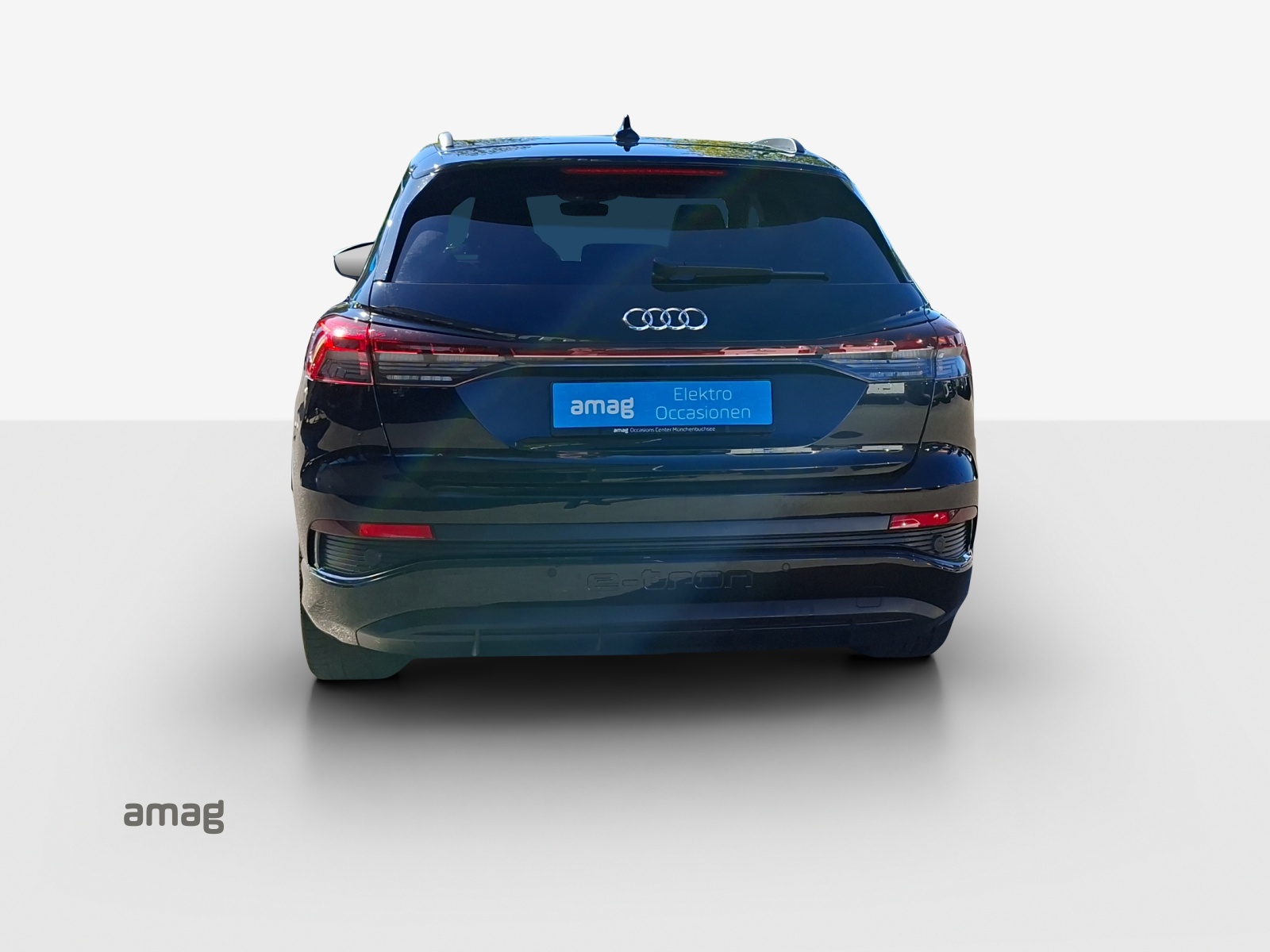 AUDI Q4 e-tron 40-image-4