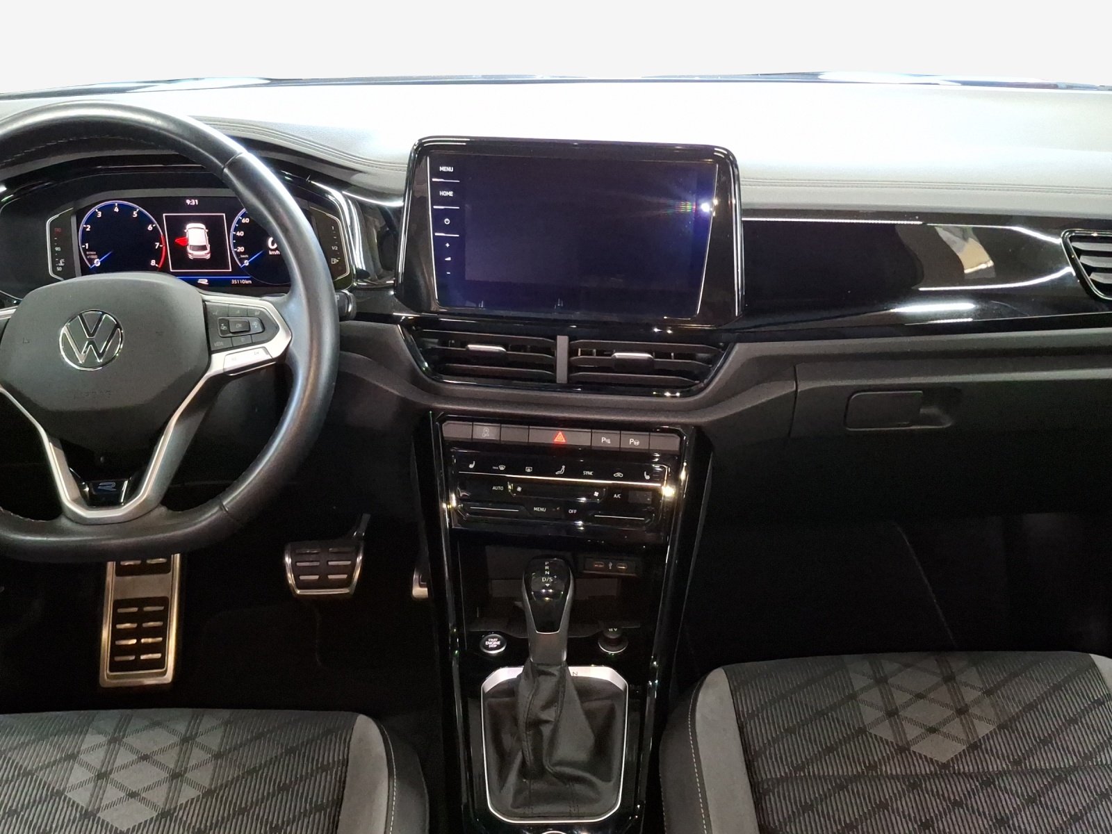VW T-Roc 2.0 TSI R-Line DSG 4Motion-image-10