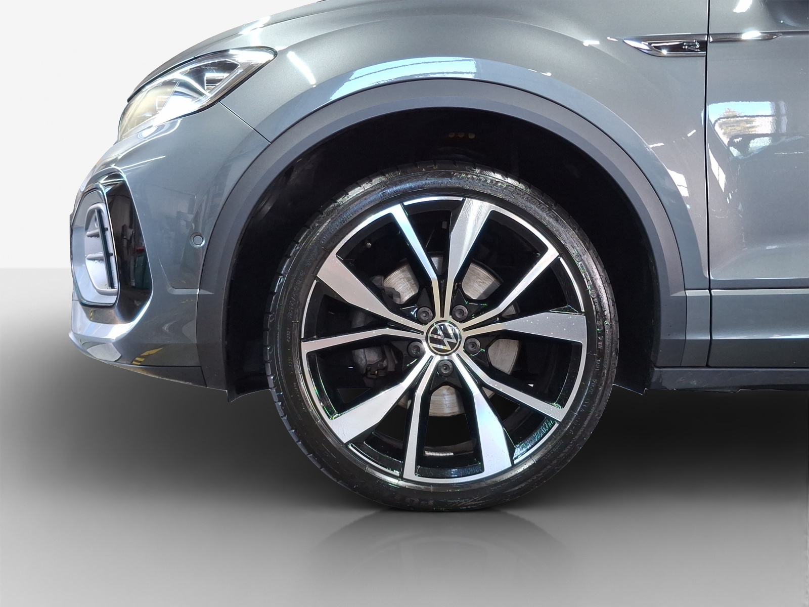 VW T-Roc 2.0 TSI R-Line DSG 4Motion-image-14