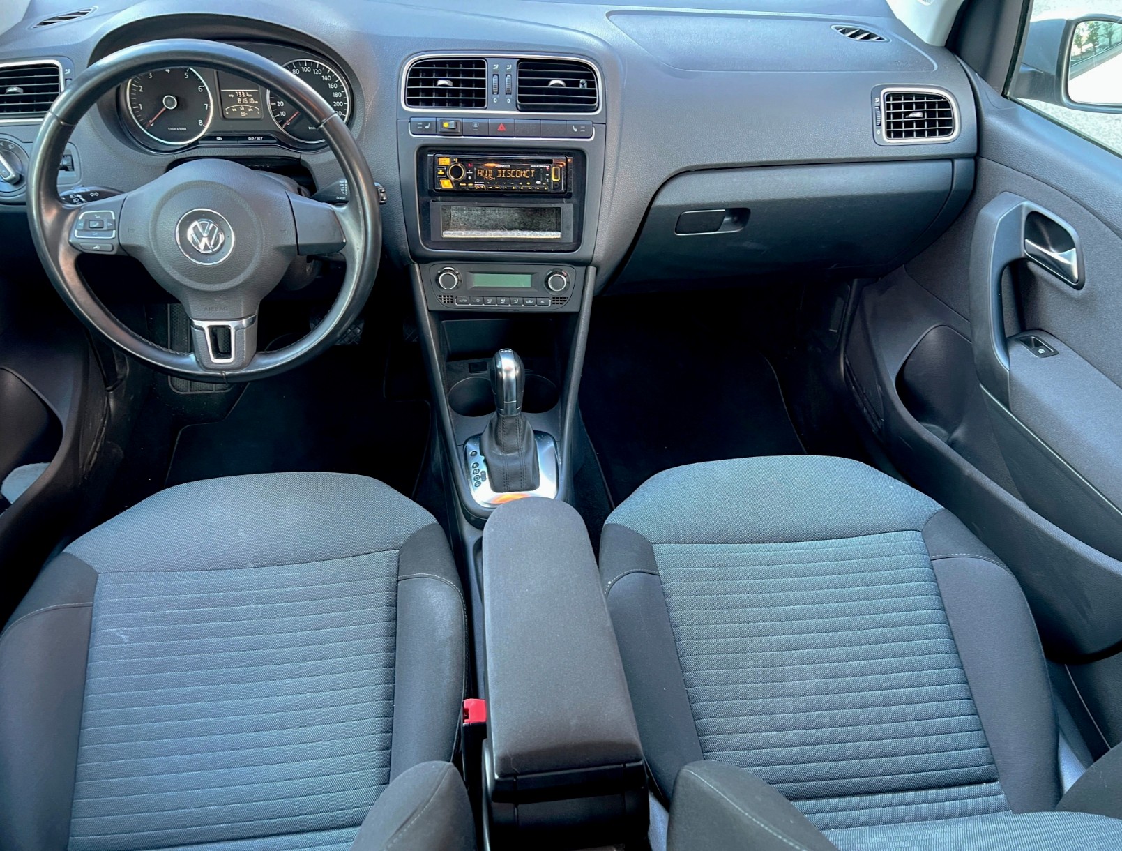 VW Polo 1.2 TSI Comfortline-image-7