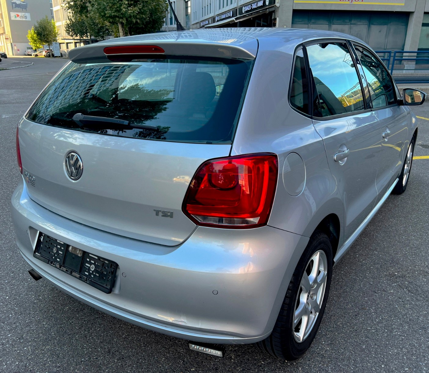 VW Polo 1.2 TSI Comfortline-image-4