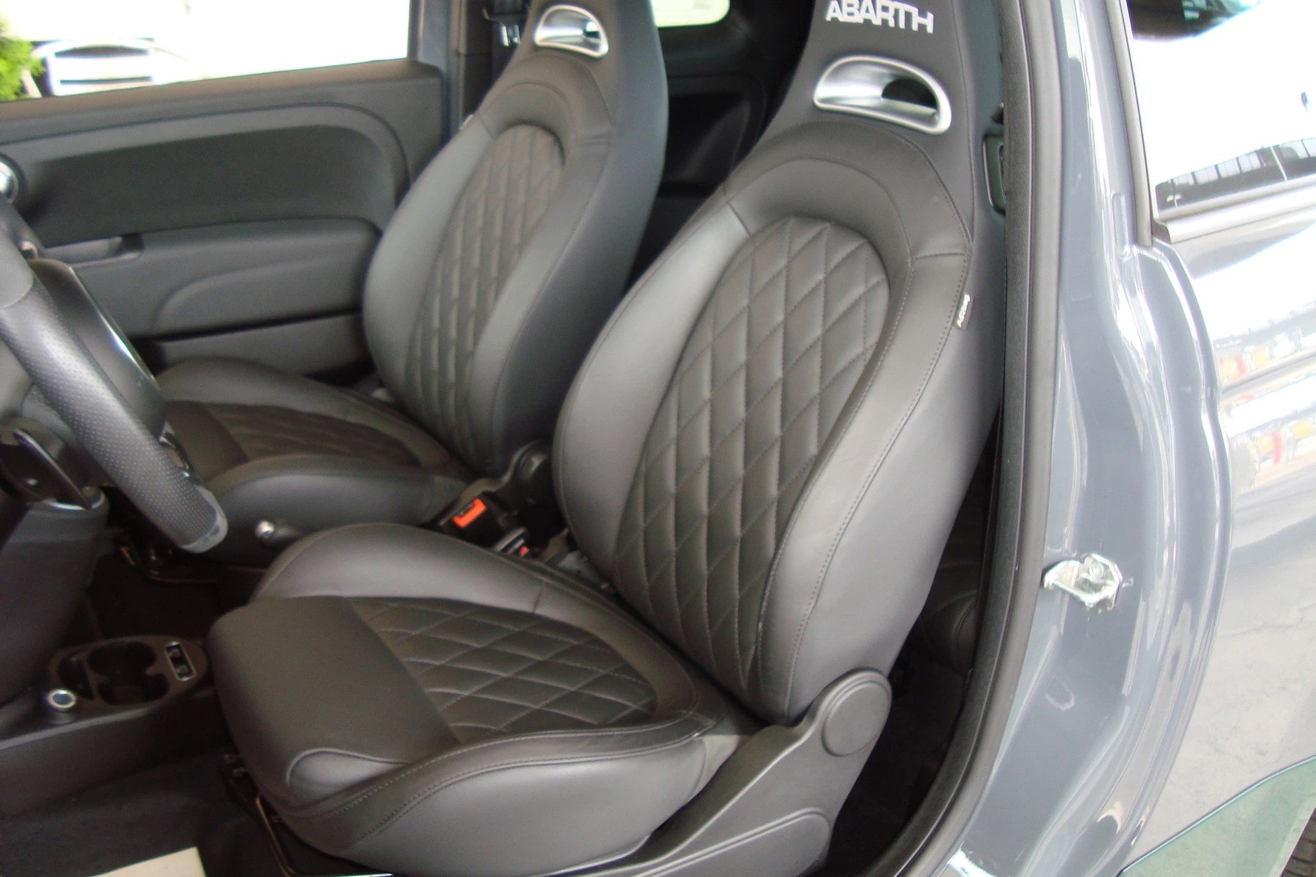 FIAT 595 1.4 16V Turbo Abarth Competizione Dualogic-image-8