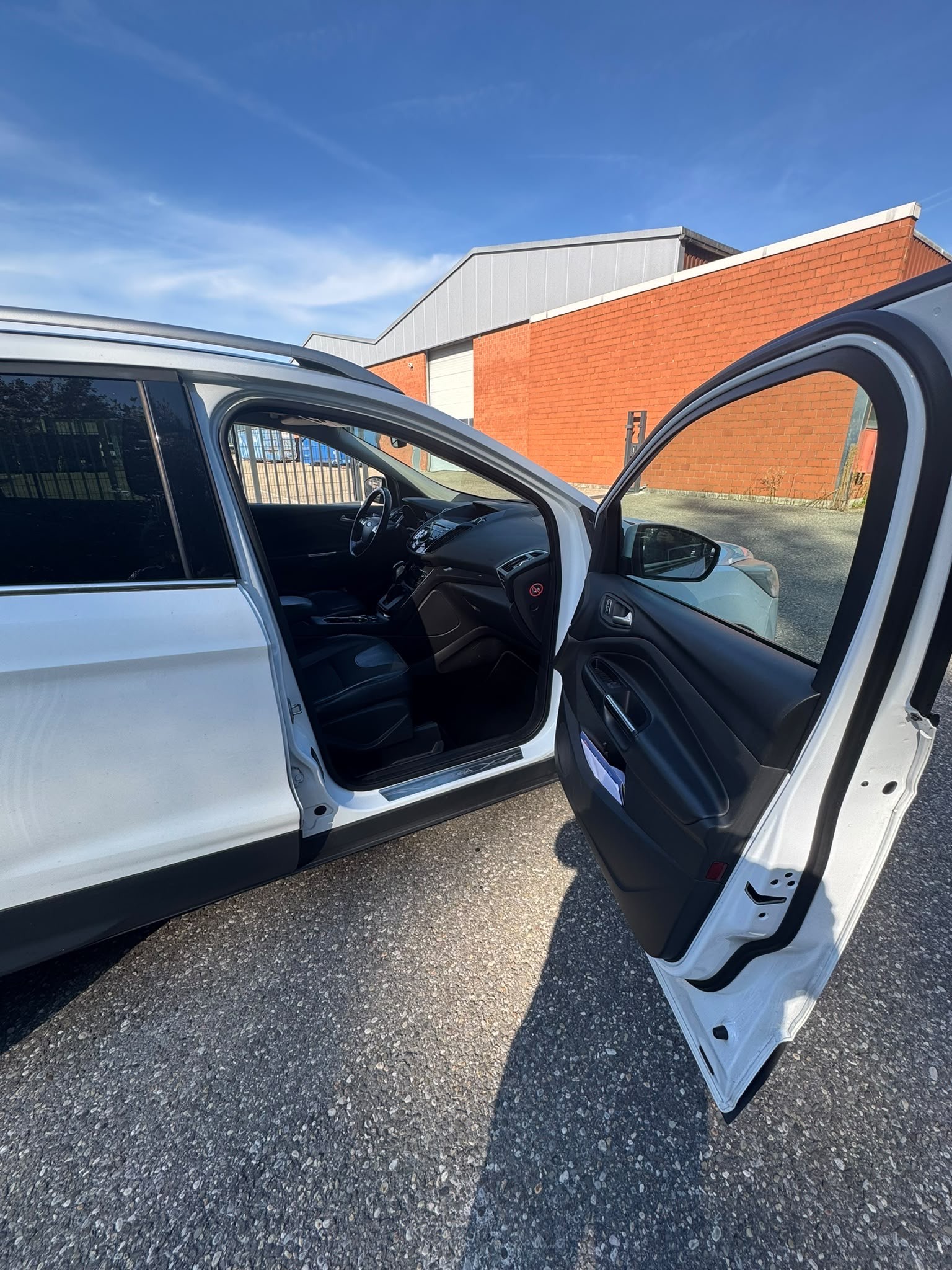 FORD Kuga 1.6 SCTi Carving 4WD Automatic-image-5