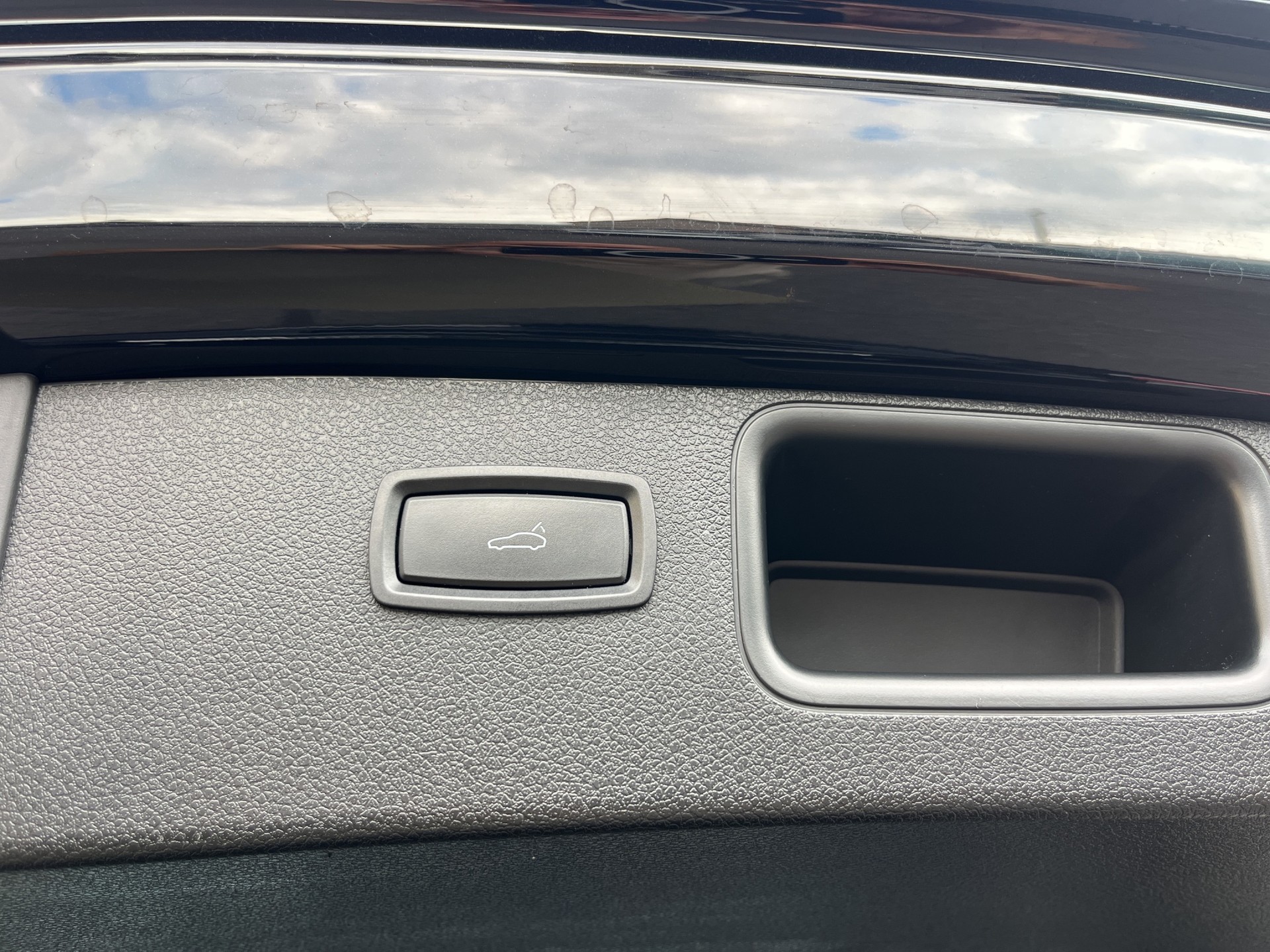 PORSCHE Macan S PDK-image-17