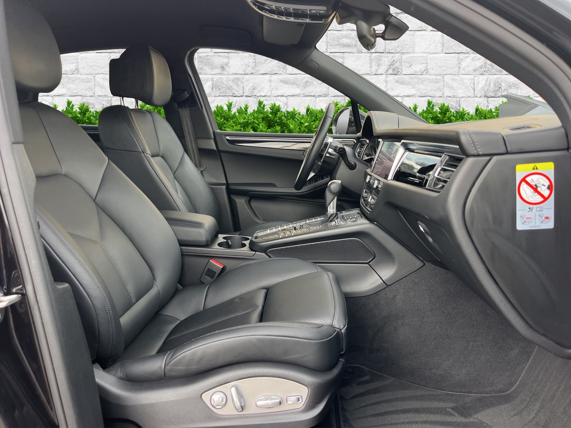 PORSCHE Macan S PDK-image-13