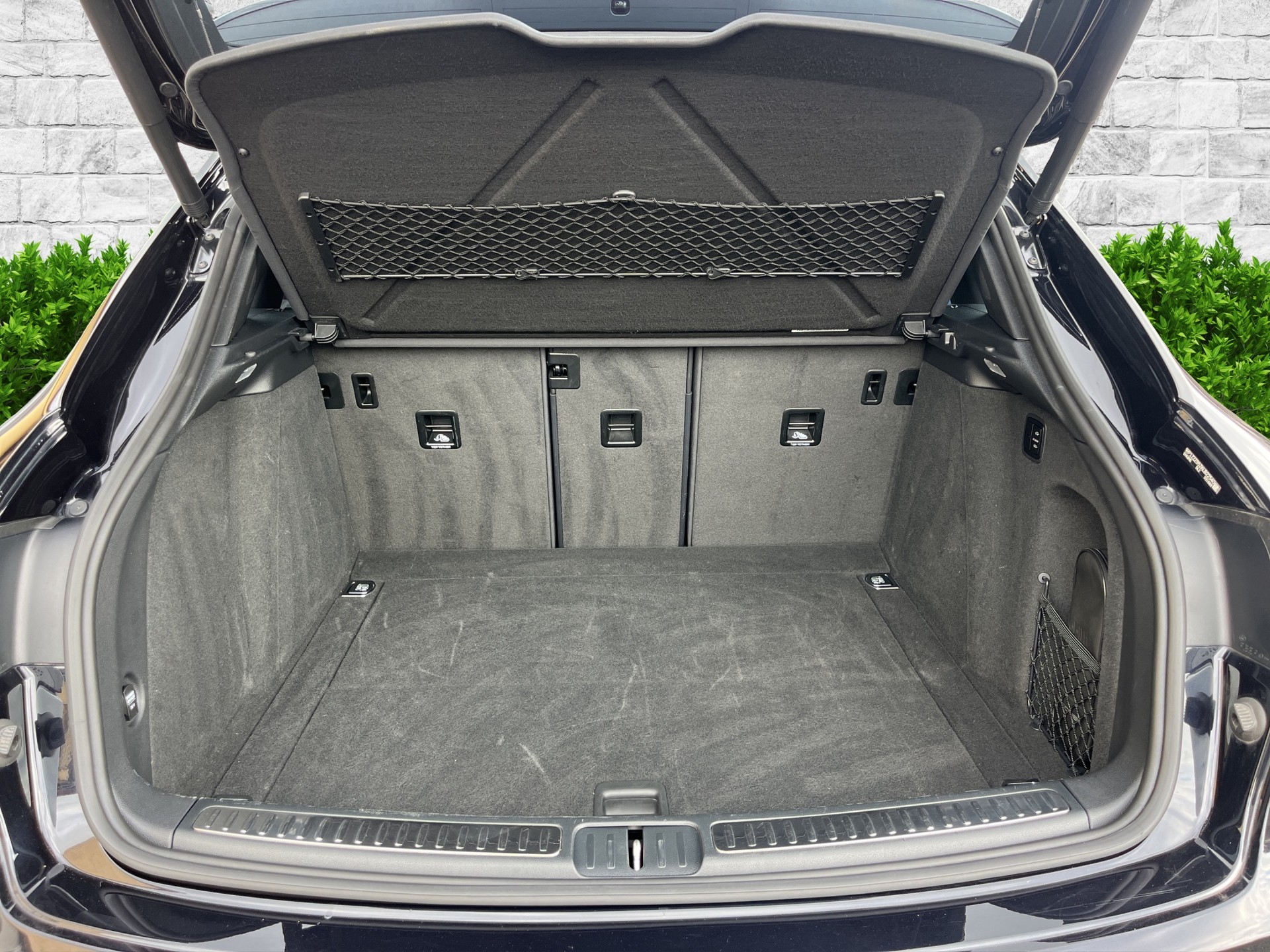 PORSCHE Macan S PDK-image-16