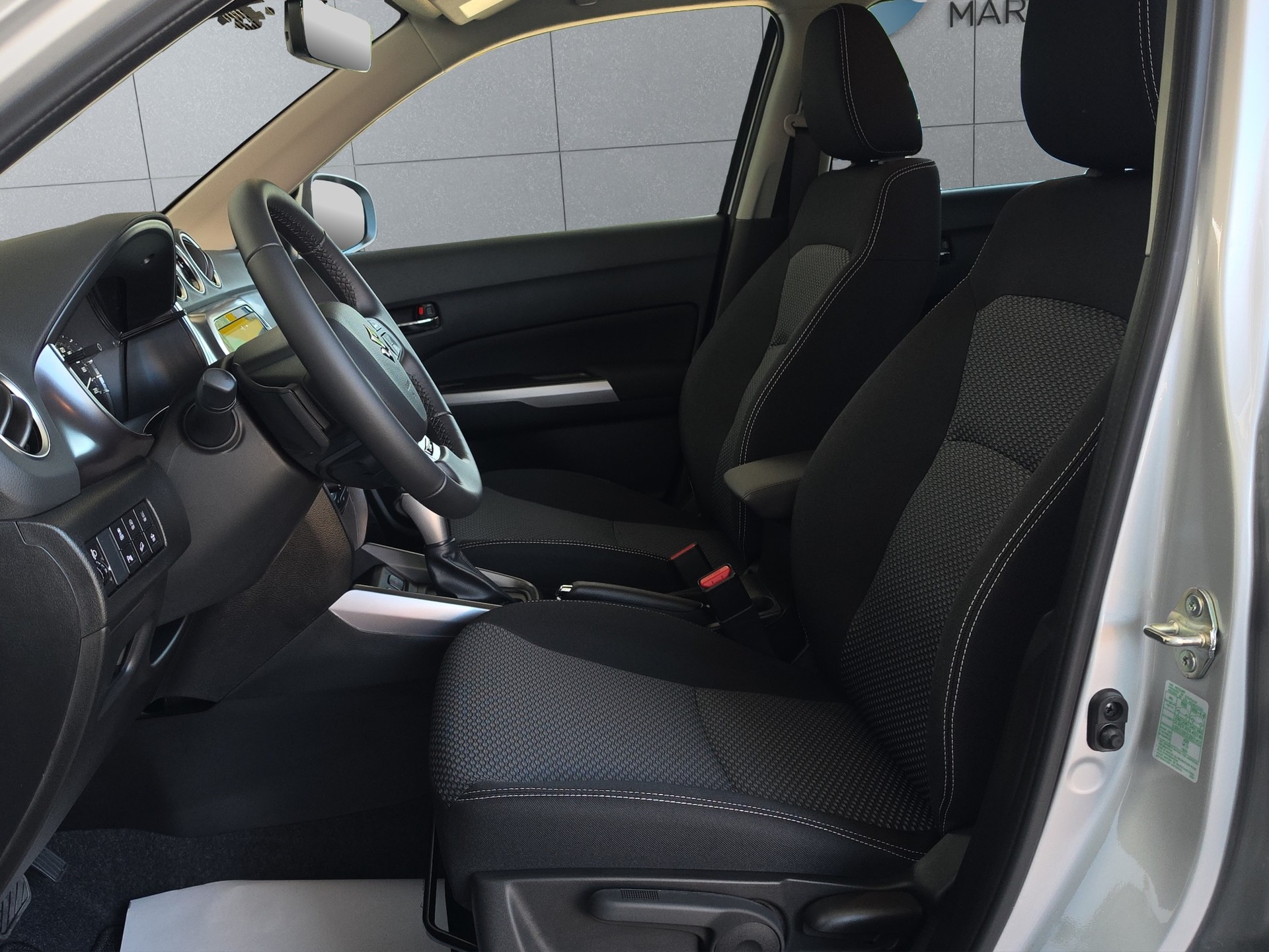 SUZUKI Vitara 1.4 T Piz Sulai Hybrid 4x4-image-9