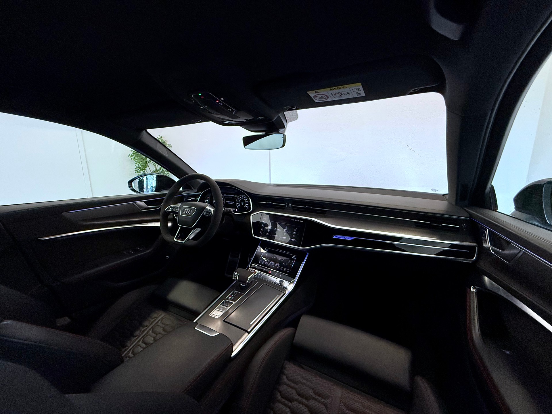 AUDI RS6 Avant 4.0 TFSI V8 quattro "ALL BLACK"-image-22