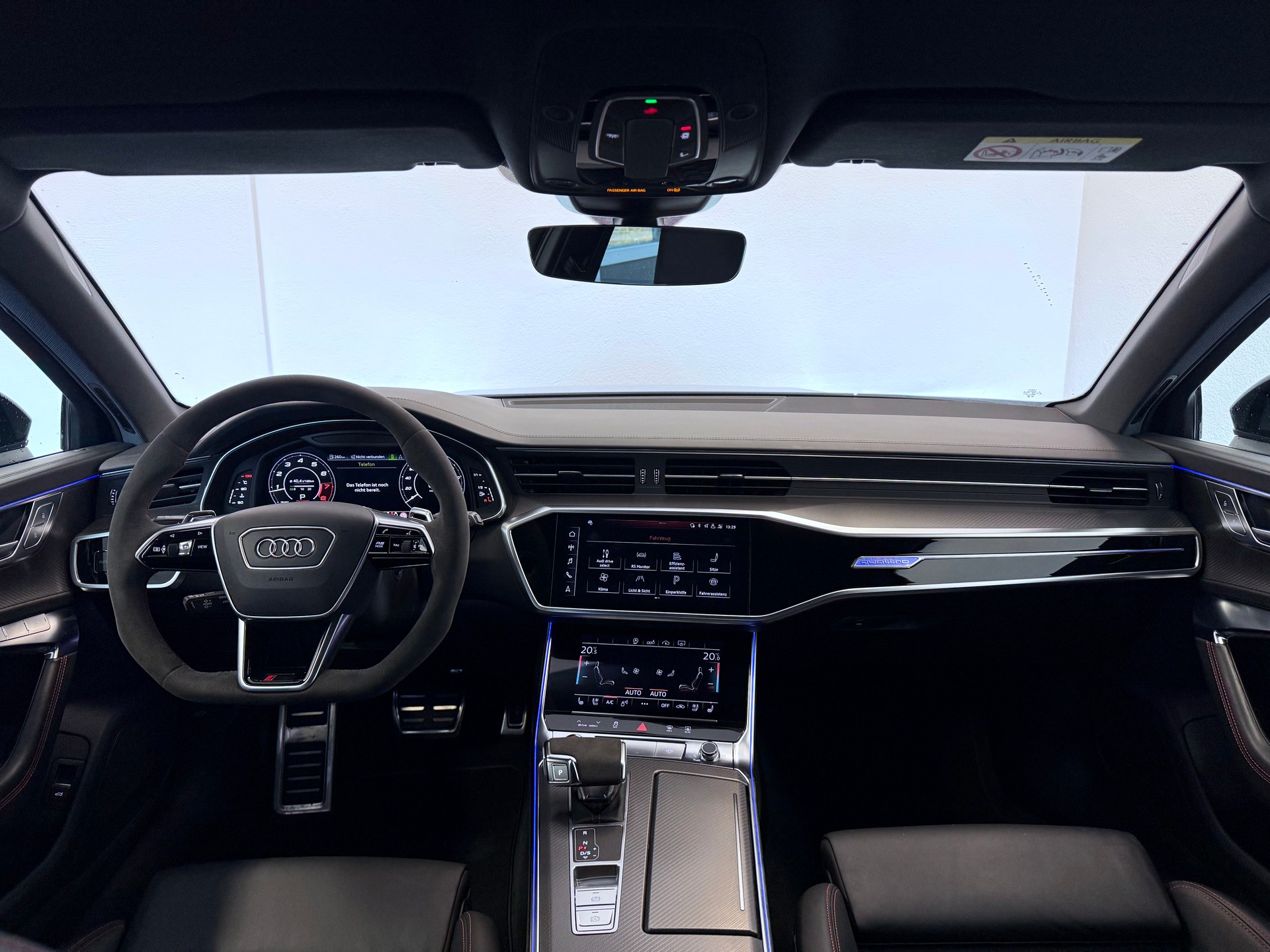 AUDI RS6 Avant 4.0 TFSI V8 quattro "ALL BLACK"-image-19