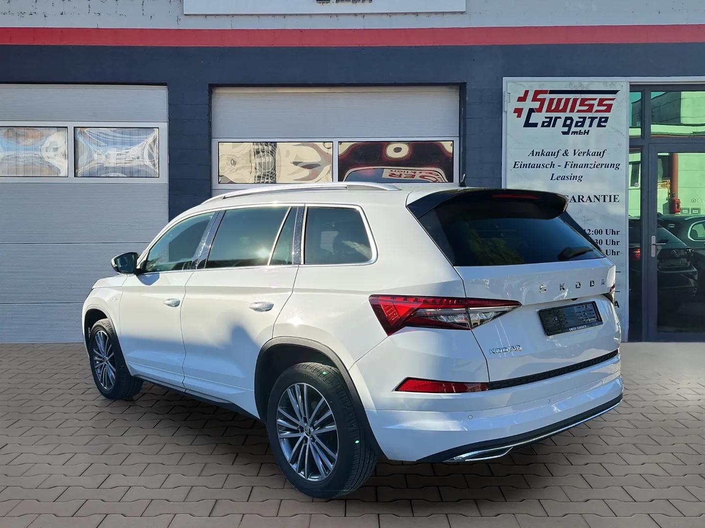 SKODA Kodiaq 2.0 TSI 4x4 L&K mit AHK & Standheizung + Panoramadach-image-4