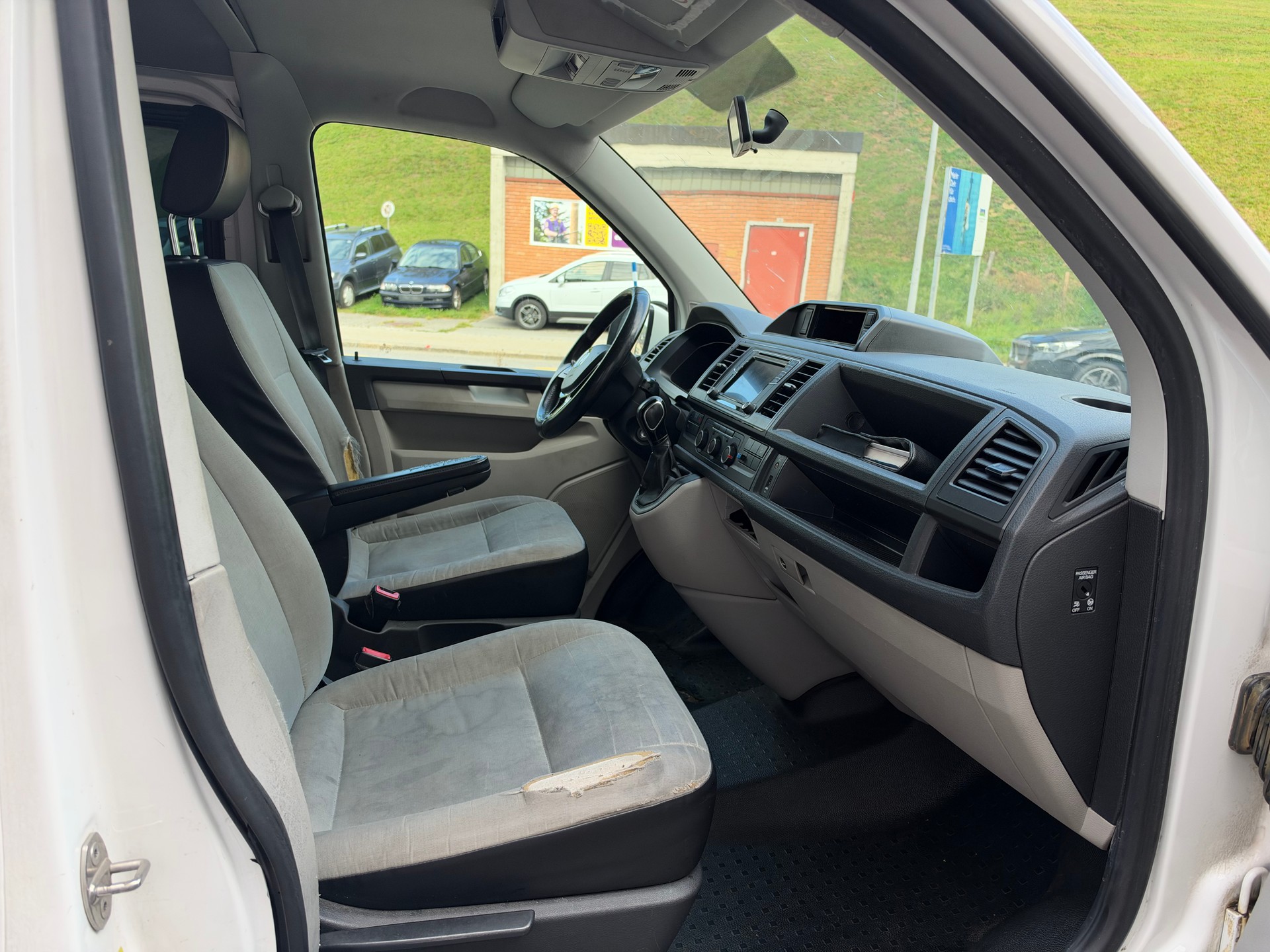 VW T6 2.0 Bi-TDI 4Motion-image-5