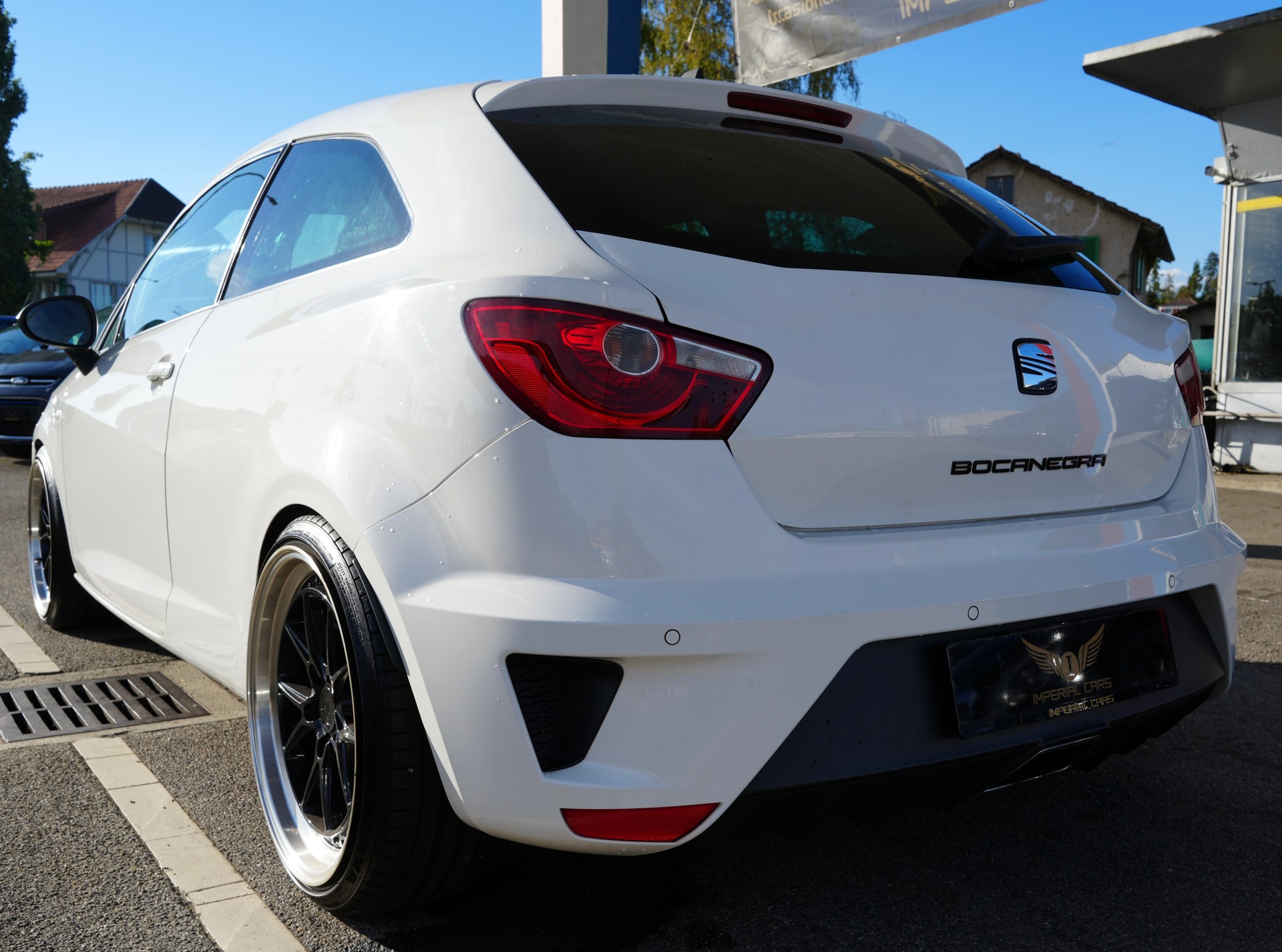 SEAT Ibiza SC 1.4 TSI Cupra DSG-image-2