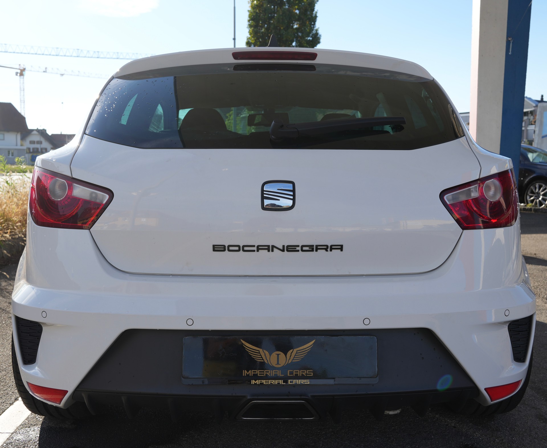 SEAT Ibiza SC 1.4 TSI Cupra DSG-image-3