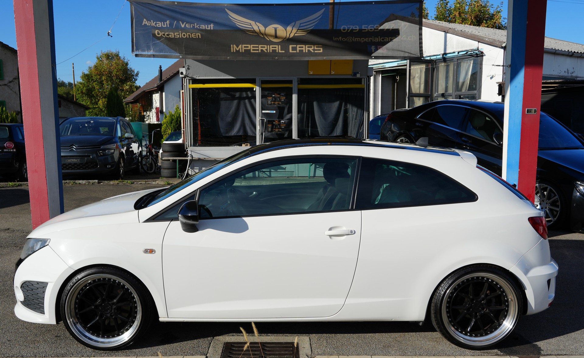 SEAT Ibiza SC 1.4 TSI Cupra DSG-image-1