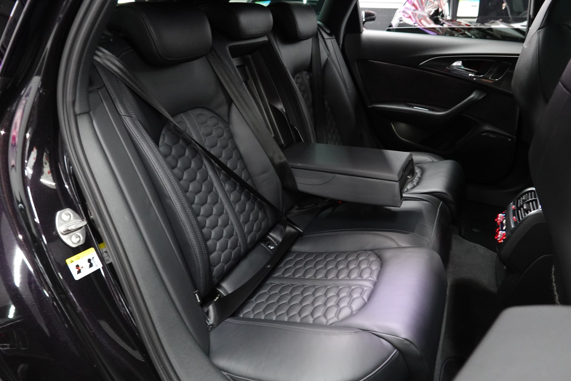 AUDI RS6 AVANT 4.0 TFSI V8 PERFORMANCE QUATTRO ABT PANTHER KRISTALL BLACK-image-42