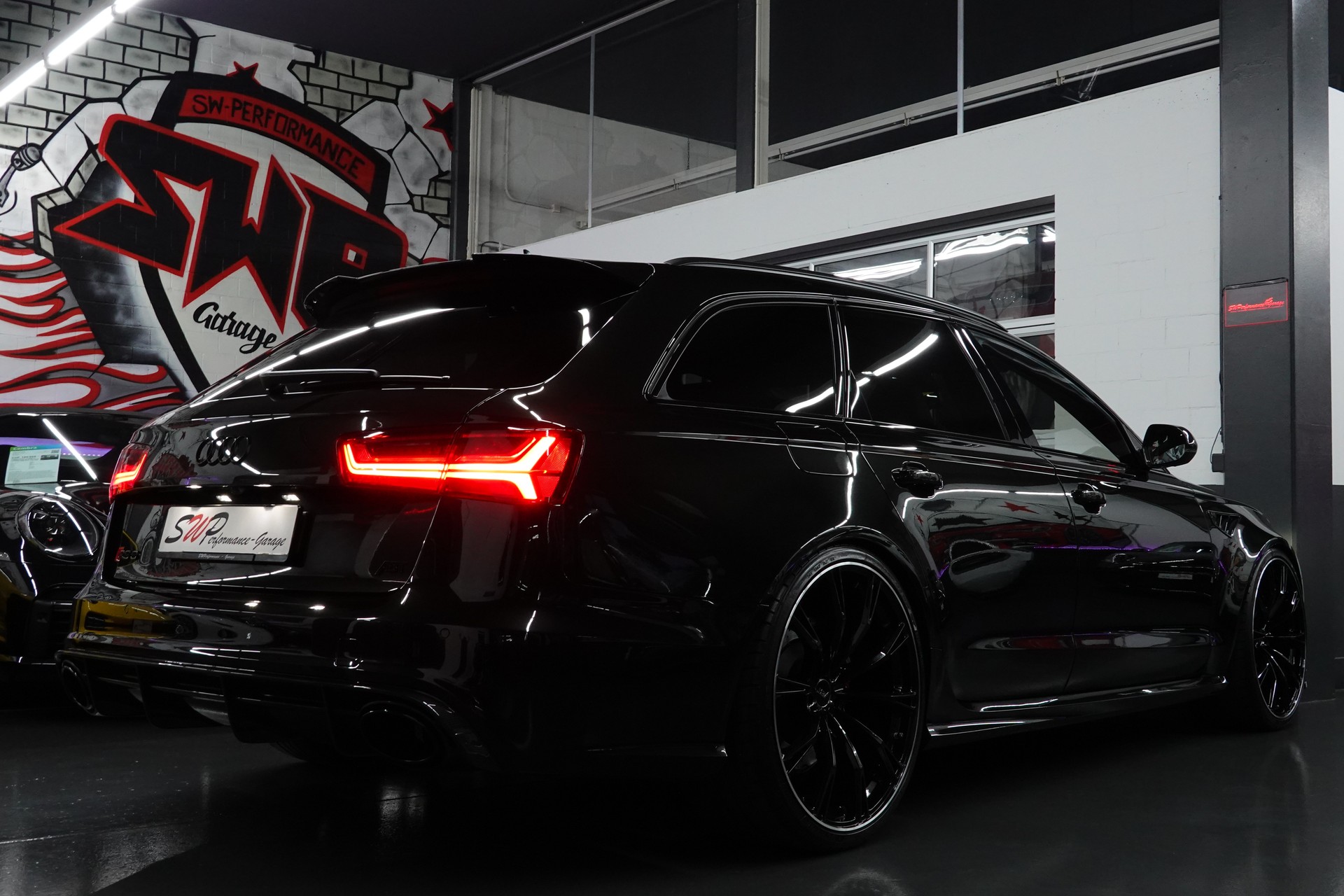 AUDI RS6 AVANT 4.0 TFSI V8 PERFORMANCE QUATTRO ABT PANTHER KRISTALL BLACK-image-24