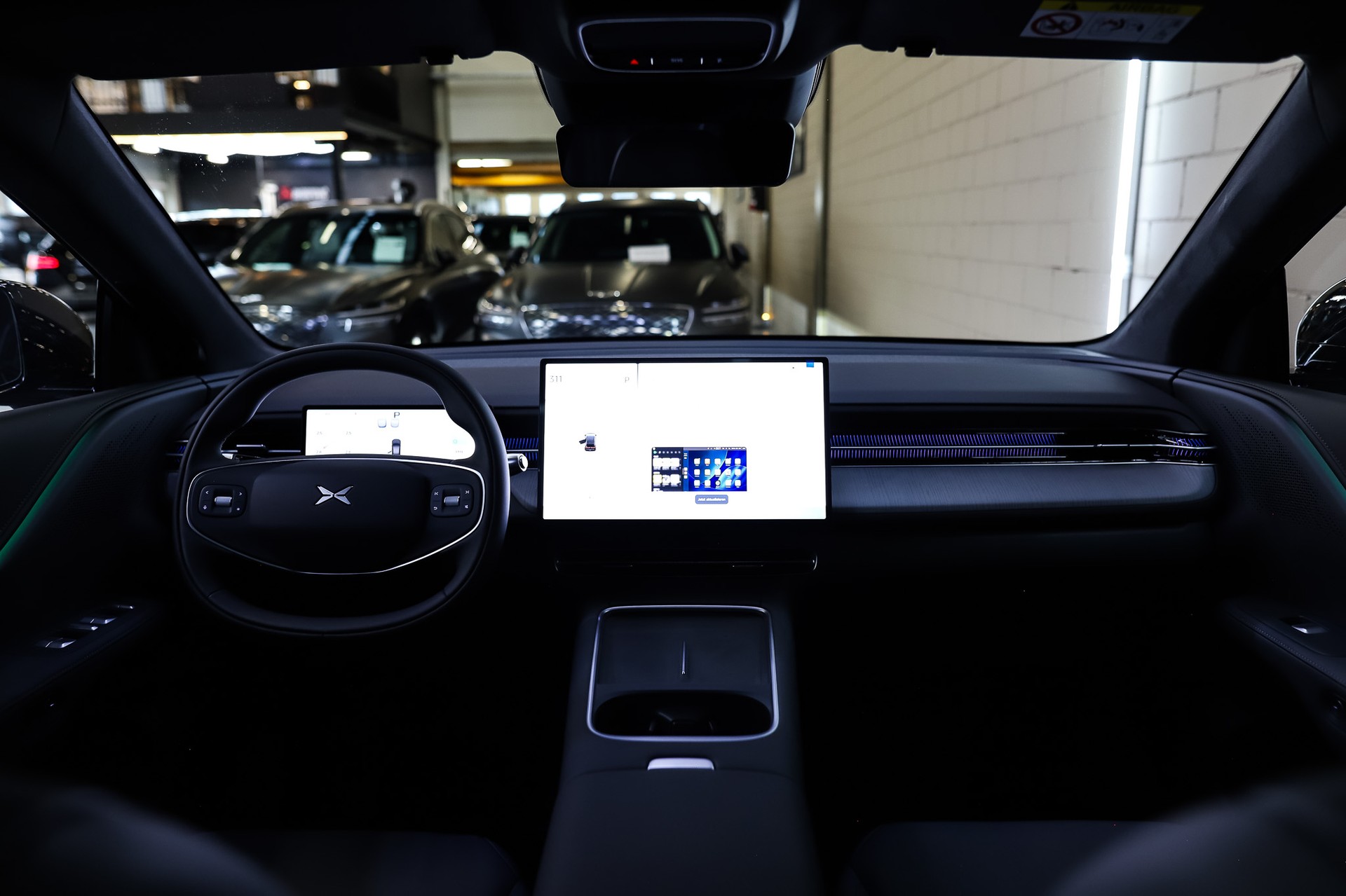 XPENG G6 80kWh Performance AWD BLACK EDITION * Anhängerkupplung *-image-27
