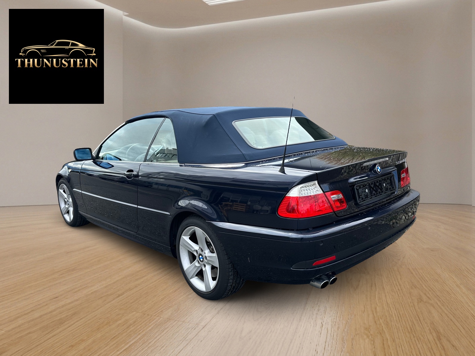 BMW 330Ci Cabriolet-image-2