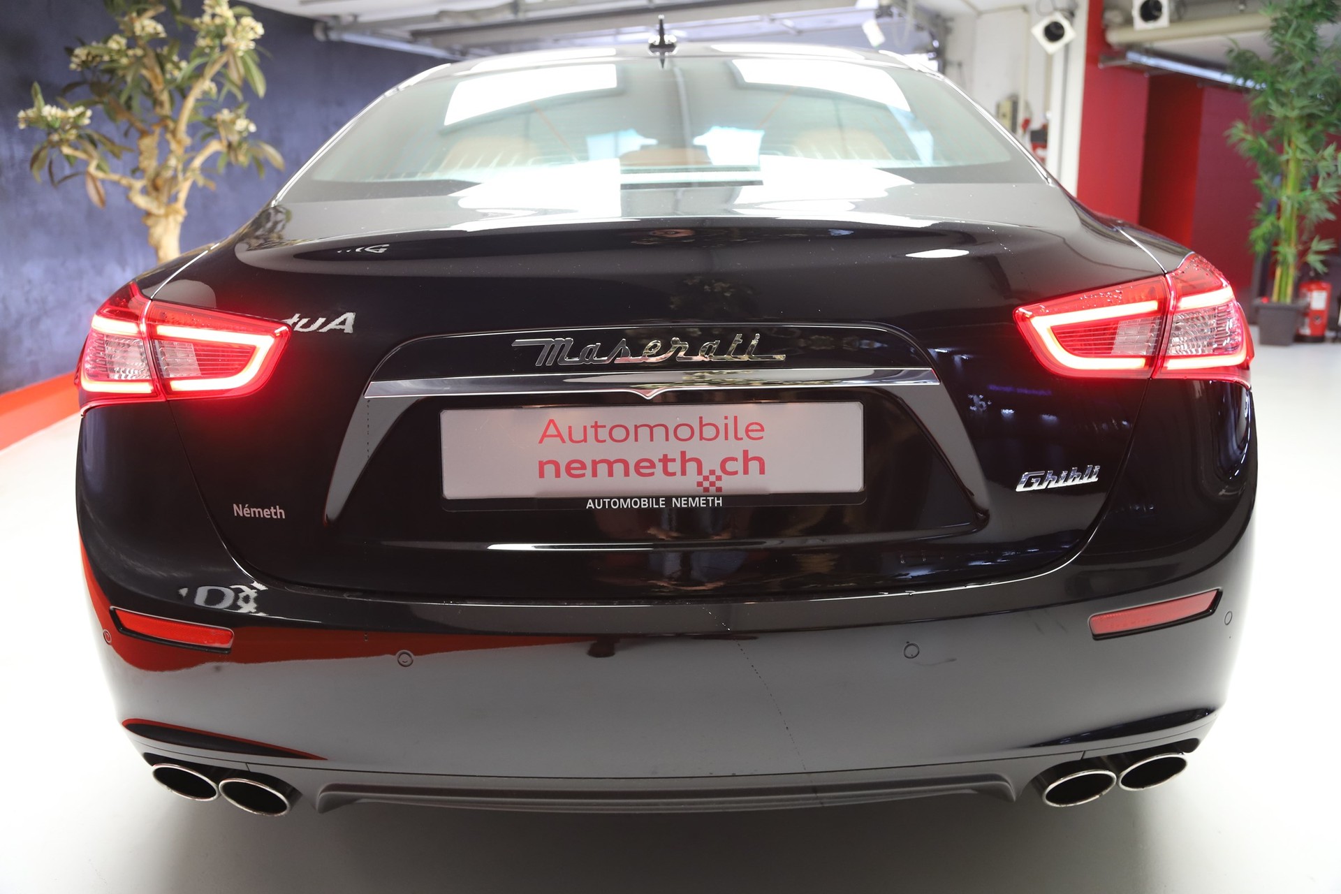 MASERATI Ghibli 3.0 V6 Automatica-image-3