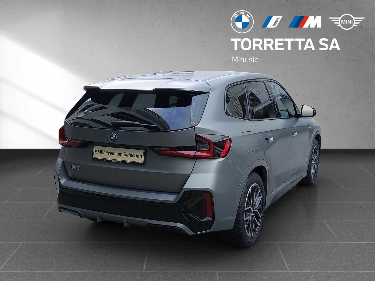 BMW iX1 xDrive 30 M Sport-image-5