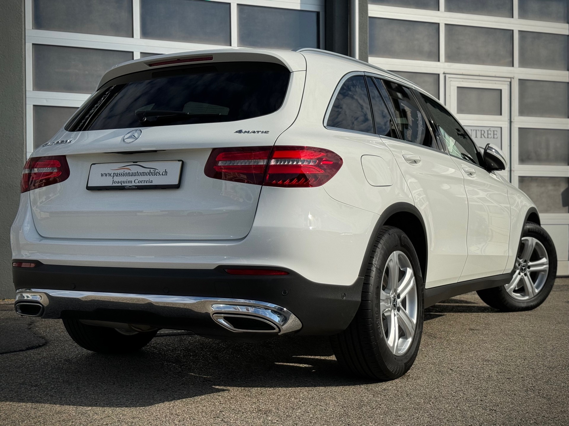 MERCEDES-BENZ GLC 350 d Exclusive 4Matic 9G-Tronic - Véhicule Suisse (CH)-image-1