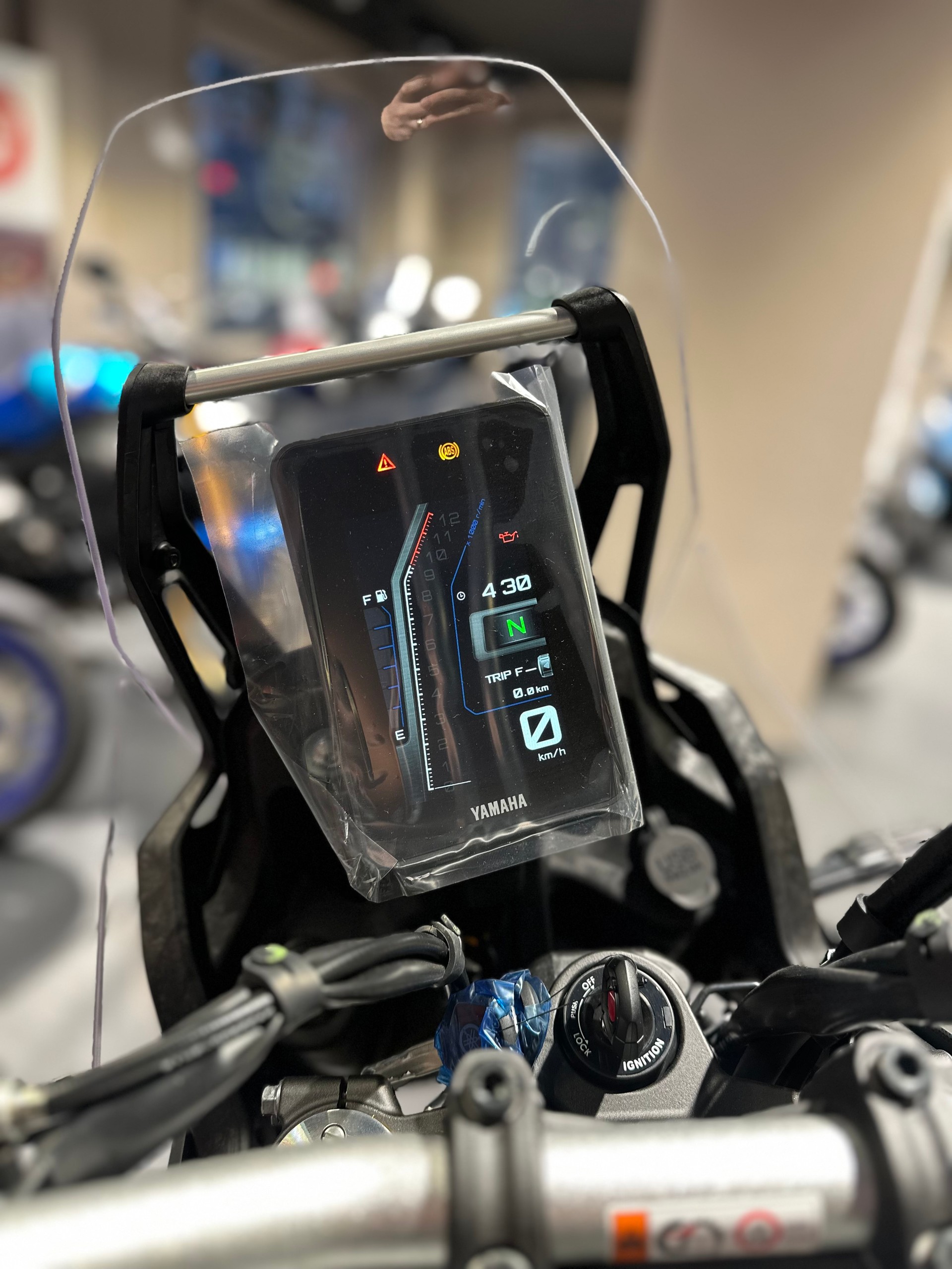 YAMAHA TENERE 700-showroom-element-3