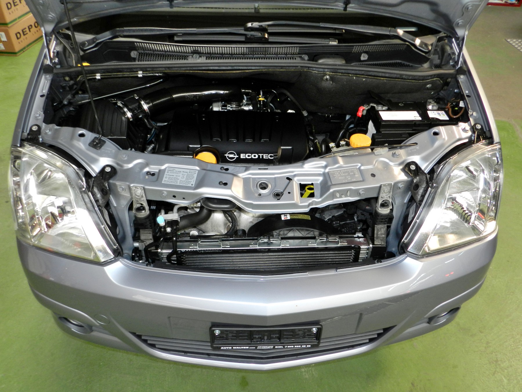 OPEL Meriva 1.8i 16V Cosmo-image-9