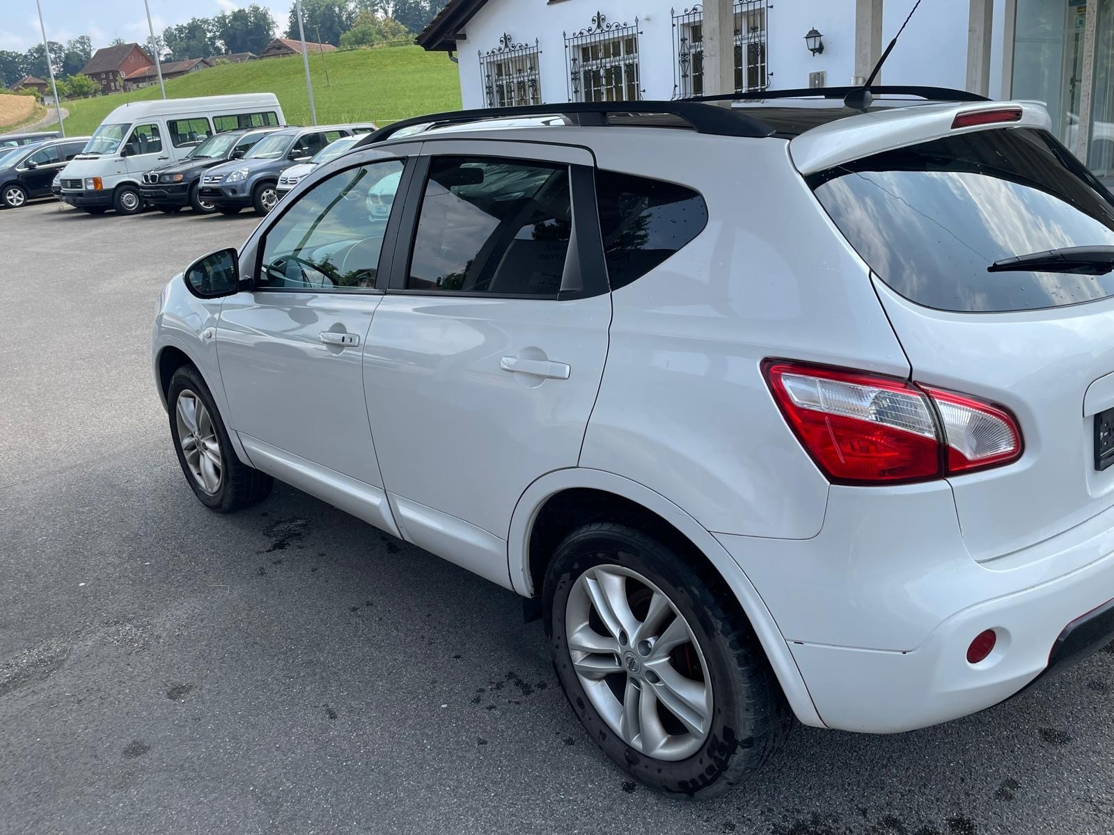 NISSAN Qashqai 2.0 tekna XTronic CVT-image-1