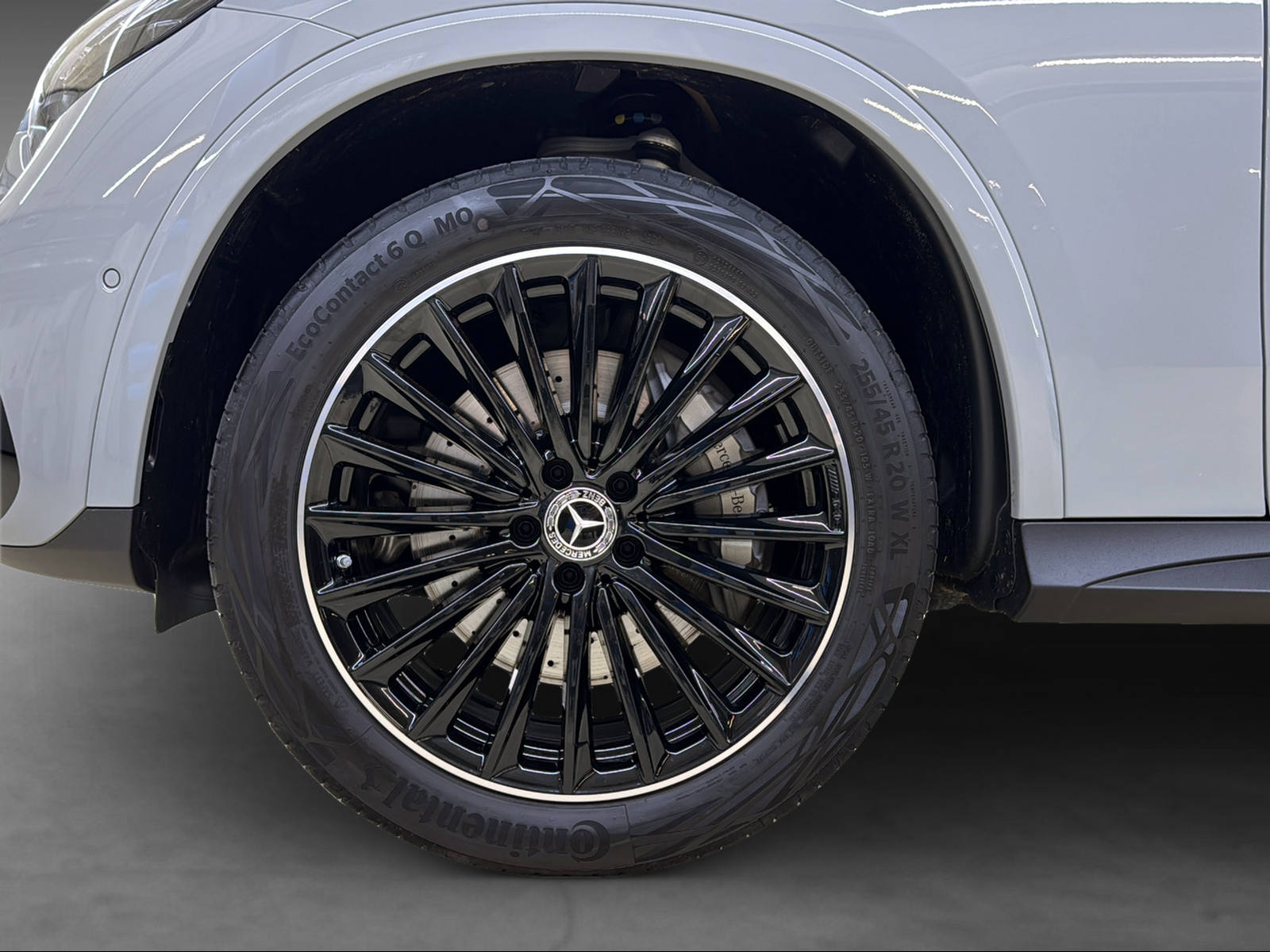 MERCEDES-BENZ GLC 300 e 4Matic EQ Star-image-5