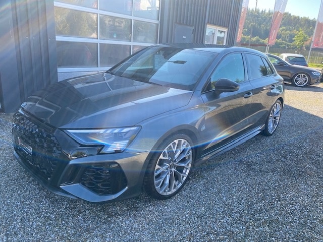 AUDI RS3 Sportback 2.5 TFSI quattro S-Tronic-showroom-element-1