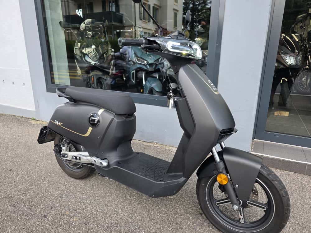 SUPER SOCO CUX-showroom-element-2