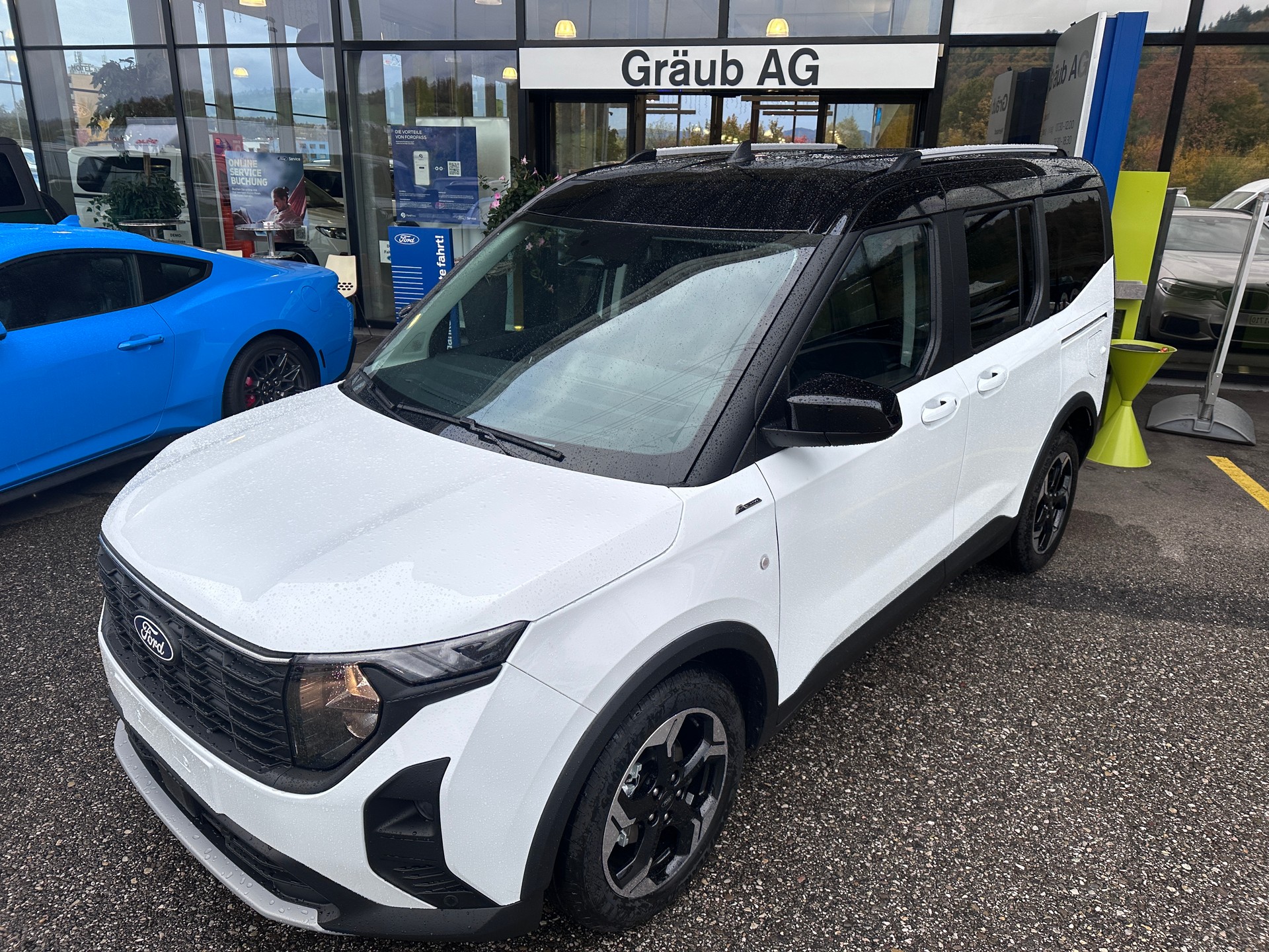 FORD Tourneo Courier 1.0 EcoBoost Active Automat-image-2