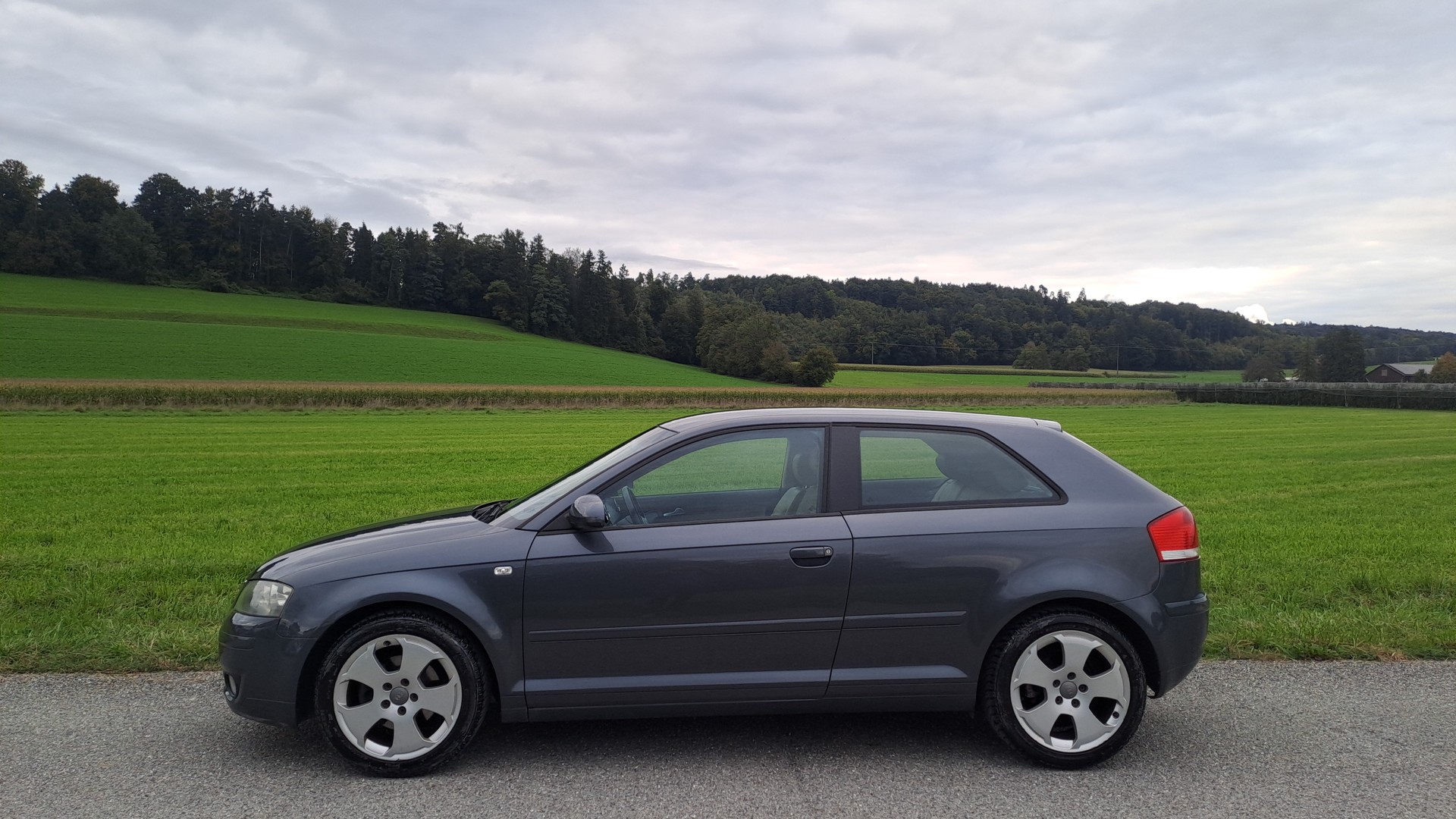 AUDI A3 2.0 FSI Ambiente-image-7