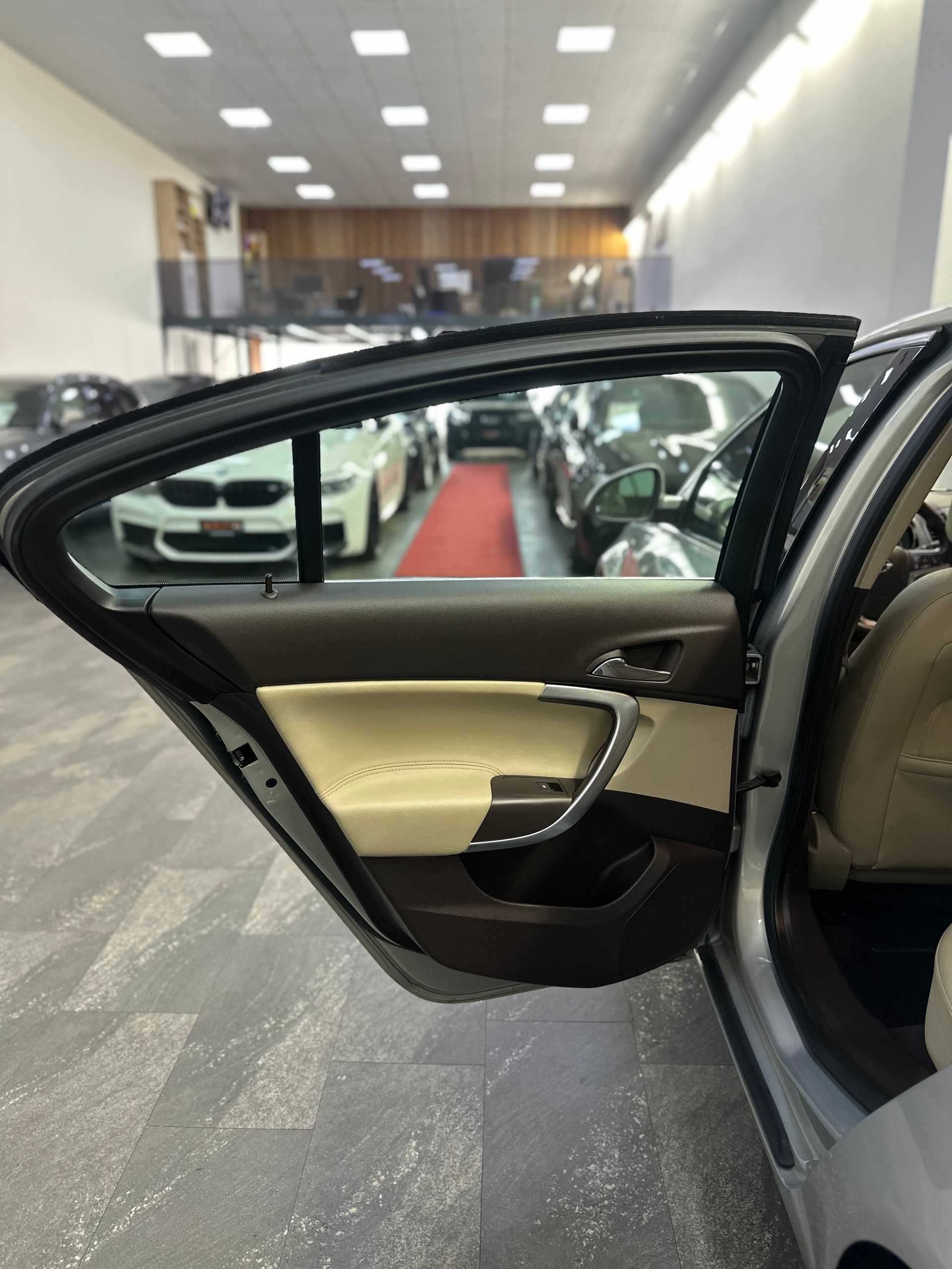 OPEL Insignia 2.0 Turbo Sport 4WD Automatic-image-20
