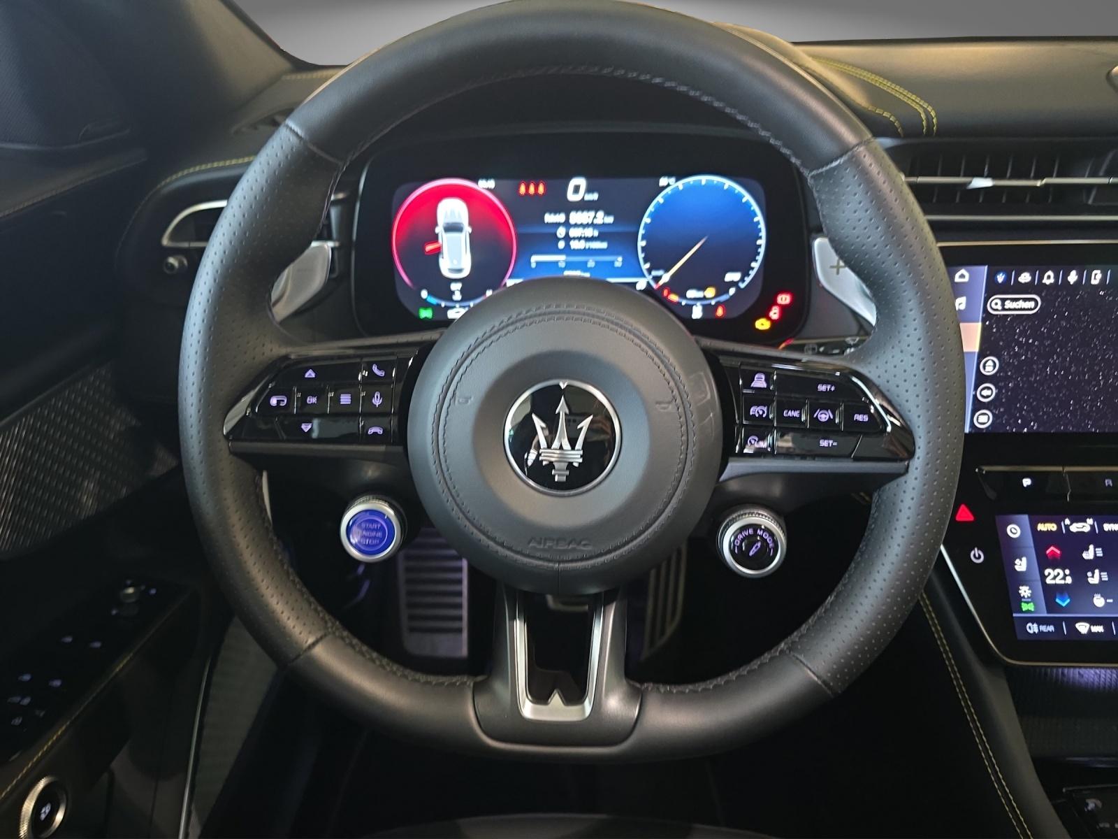 MASERATI Grecale 2.0 Hybrid Modena-image-9