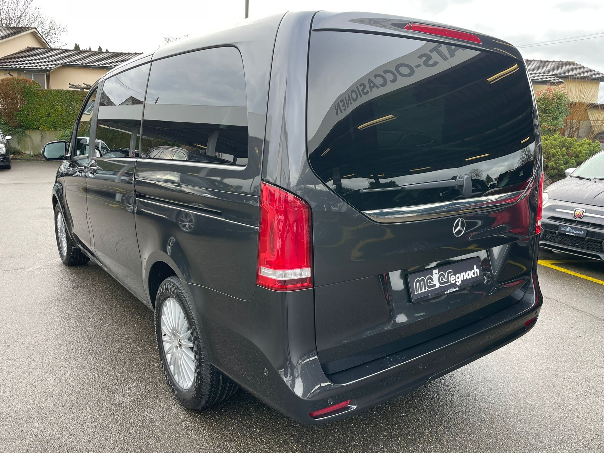 MERCEDES-BENZ V 300 d lang 4Matic 9G-Tronic-image-5