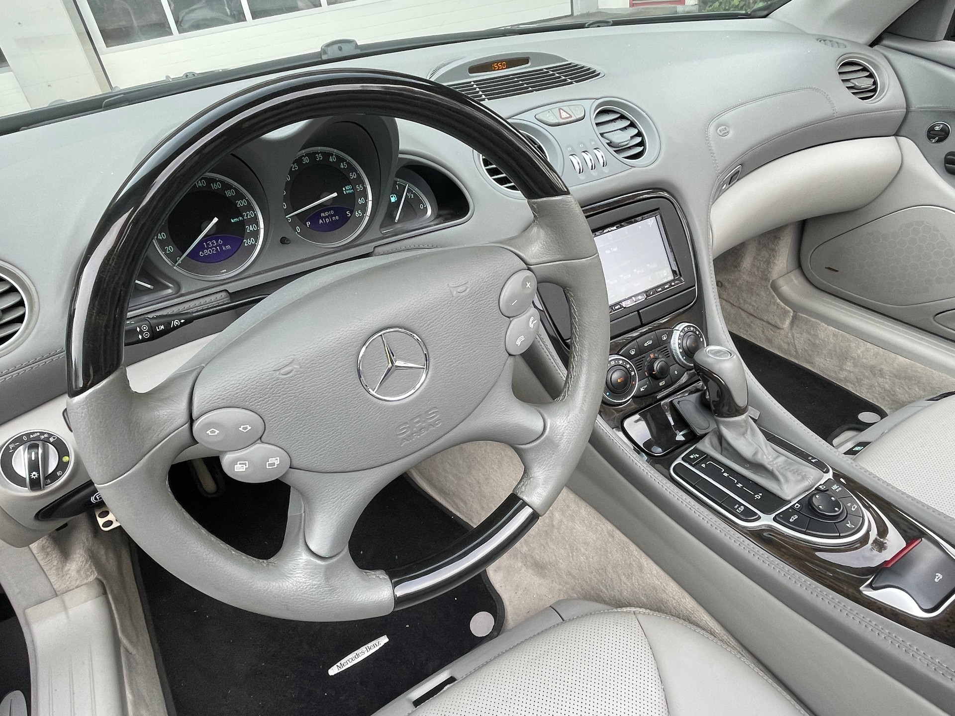 MERCEDES-BENZ SL 500 Automatic-image-13