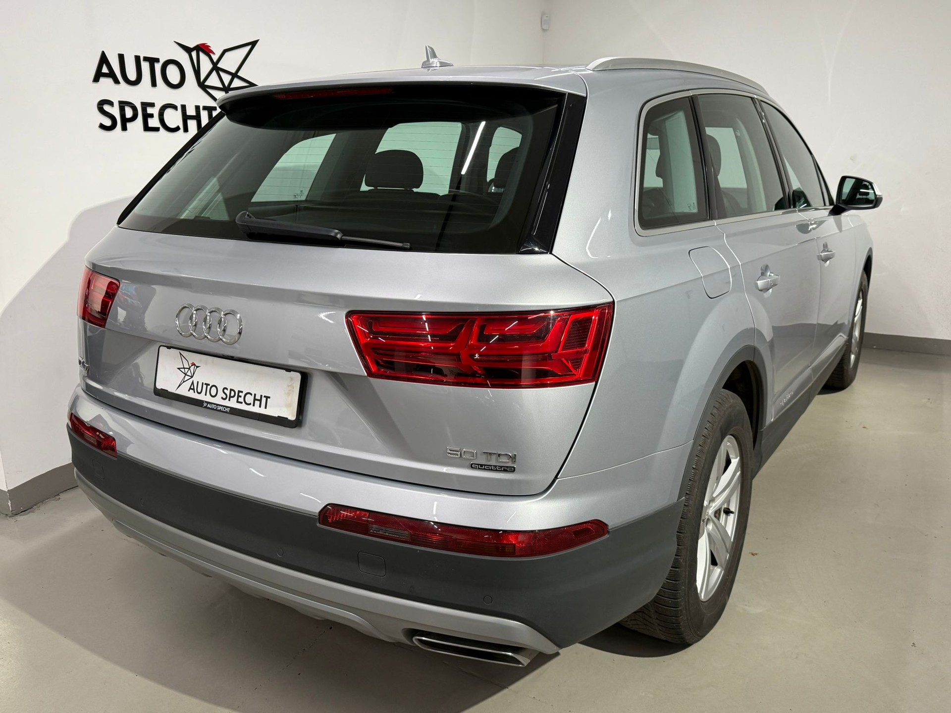 AUDI Q7 50 TDI quattro tiptronic-showroom-element-3