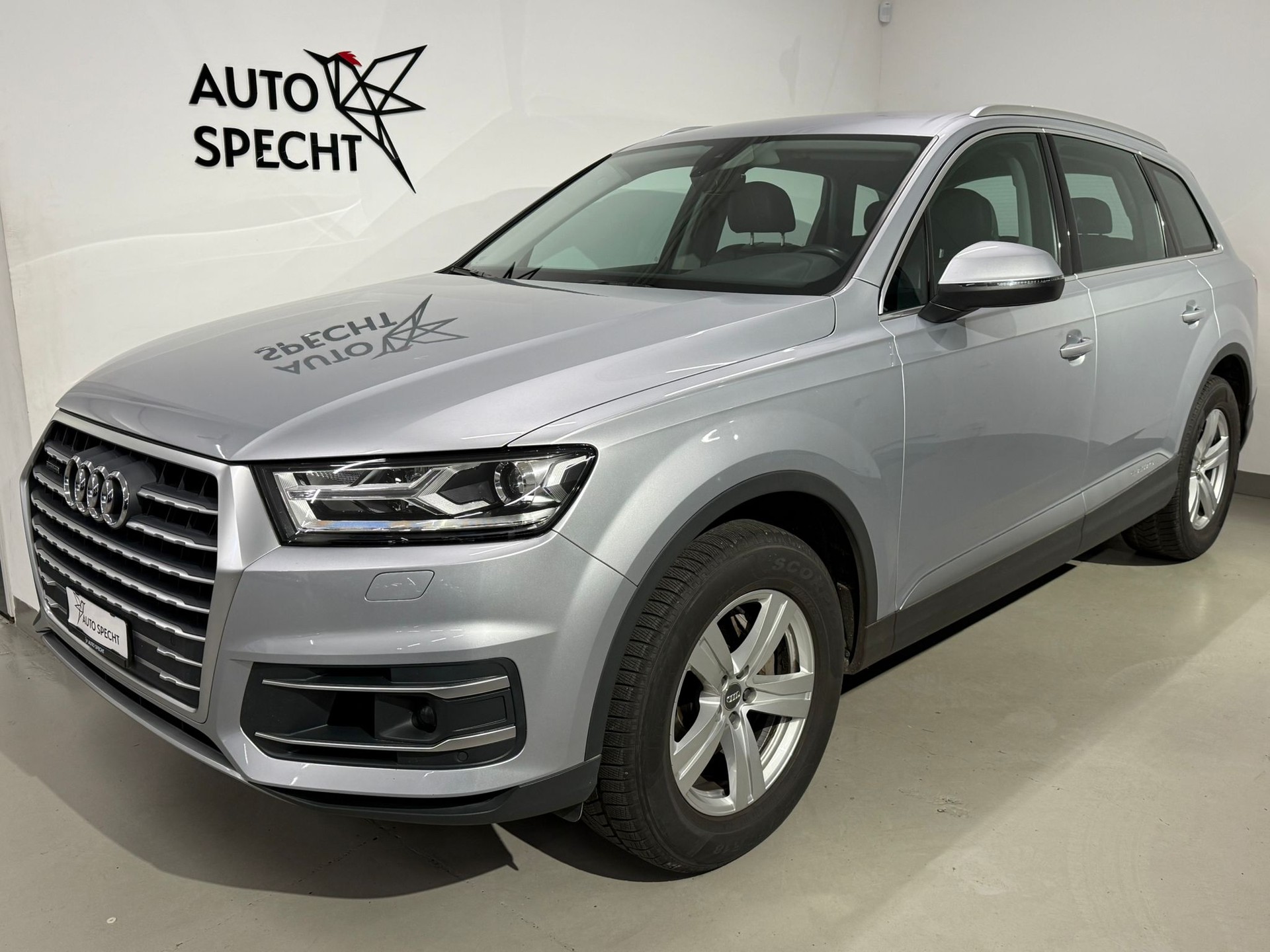 AUDI Q7 50 TDI quattro tiptronic-showroom-element-1