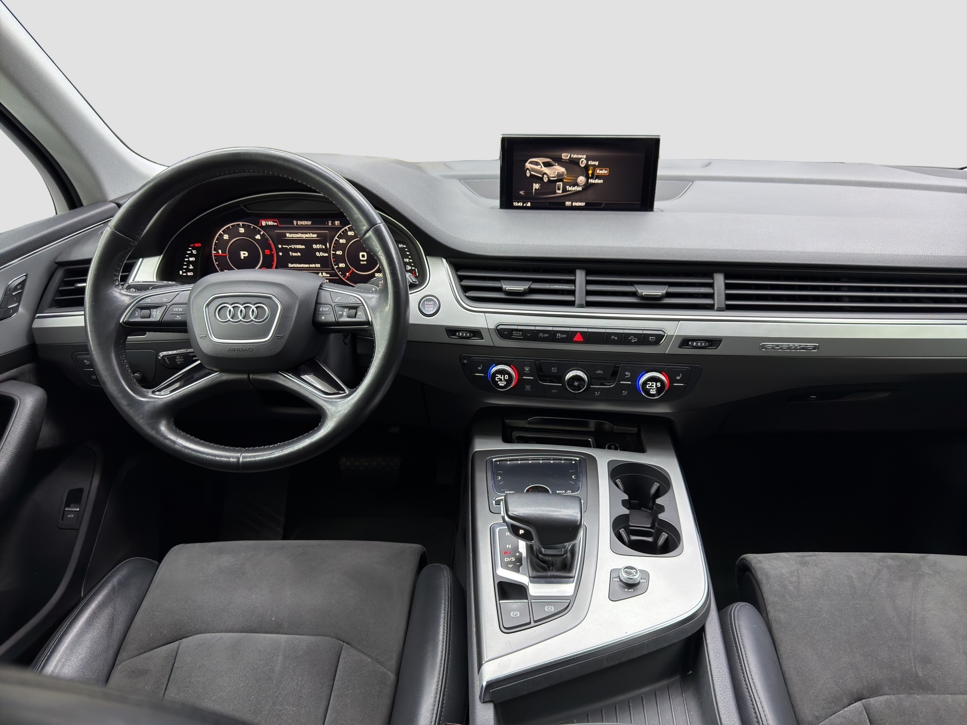 AUDI Q7 50 TDI quattro tiptronic-image-10