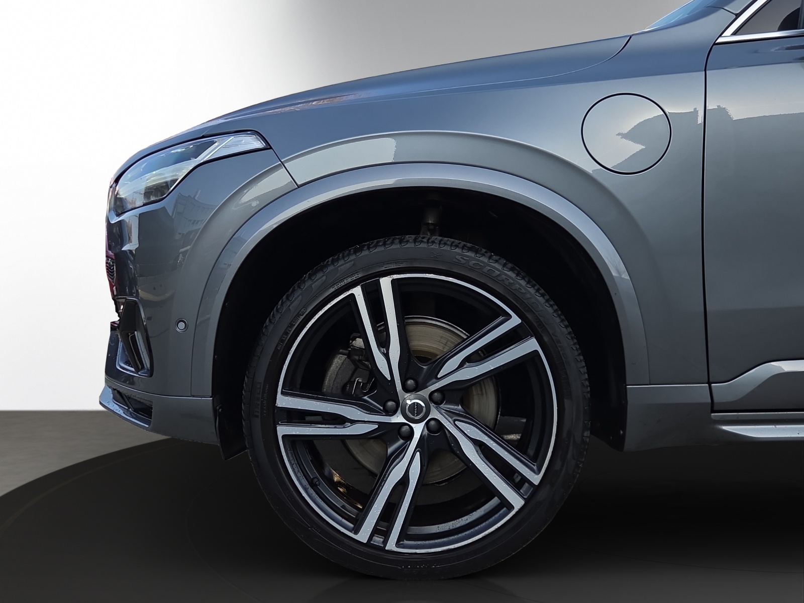 VOLVO XC90 T8 AWD R-Design Geartronic-image-3